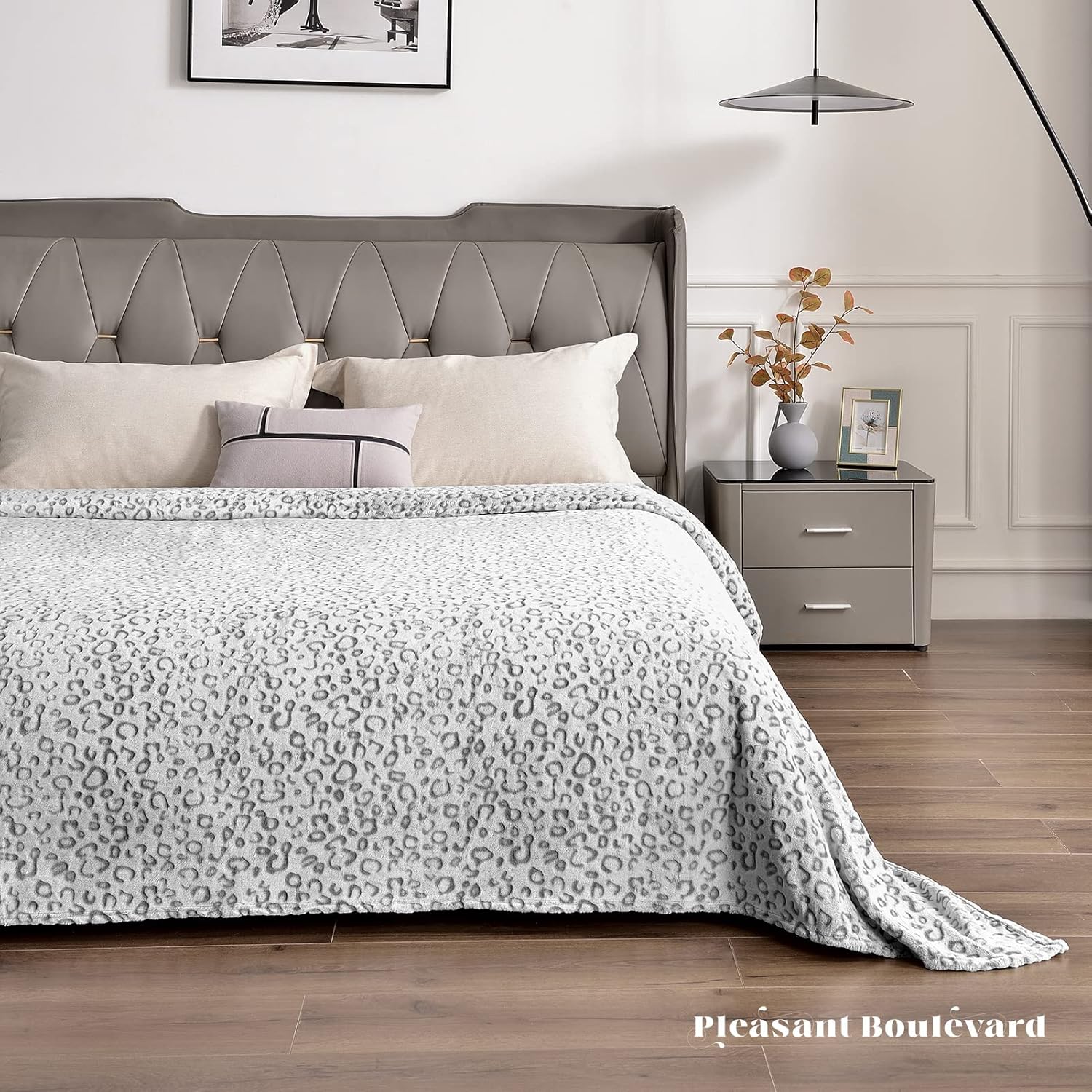 PLEASANT BOULEVARD | Leopard Throw Blanket Fleece, Premium Lightweight Cozy Warm Plush Microfiber Bedspread for Couch Sofa and Bed (Gray, King (108 x 90 inches))