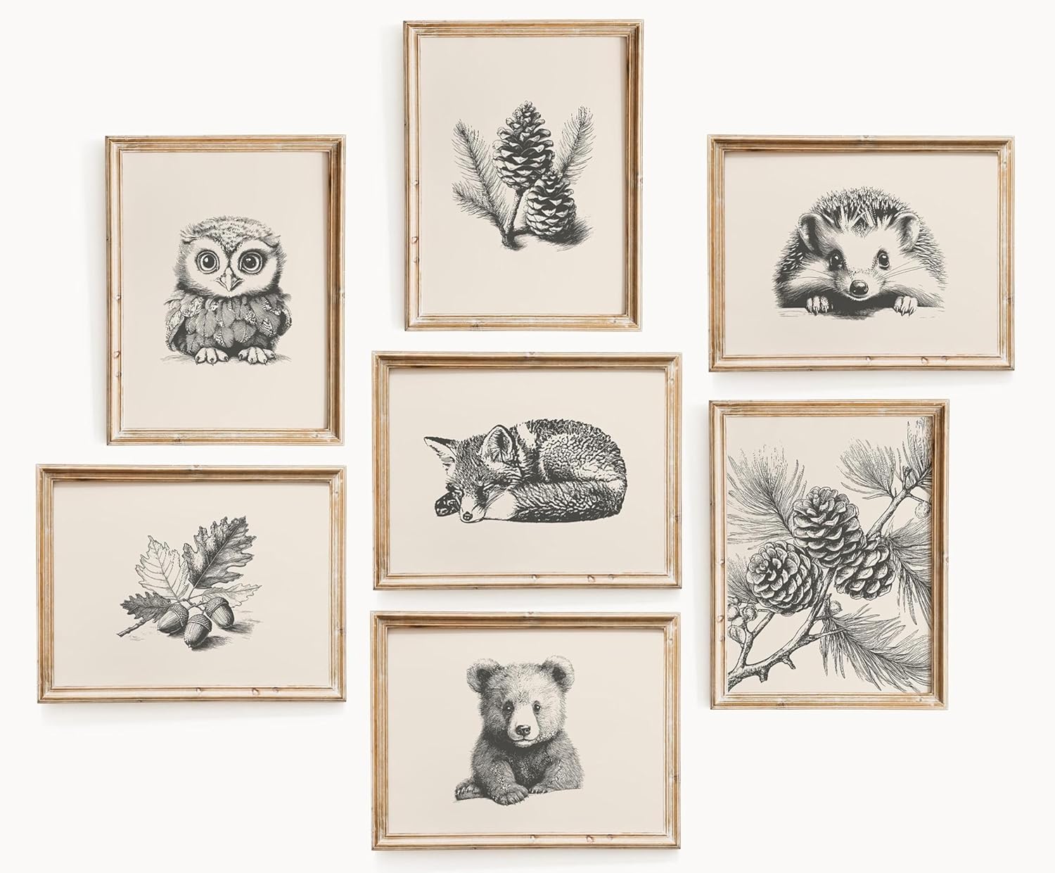 Vintage Nursery Wall Art Woodland Animal Canvas Prints Sketch Bear Fox Wall Decor Forest Animal Kids Pictures Vintag Pine Tree Posters Printing Artwork for Boys Girls Room Decoration Unframed