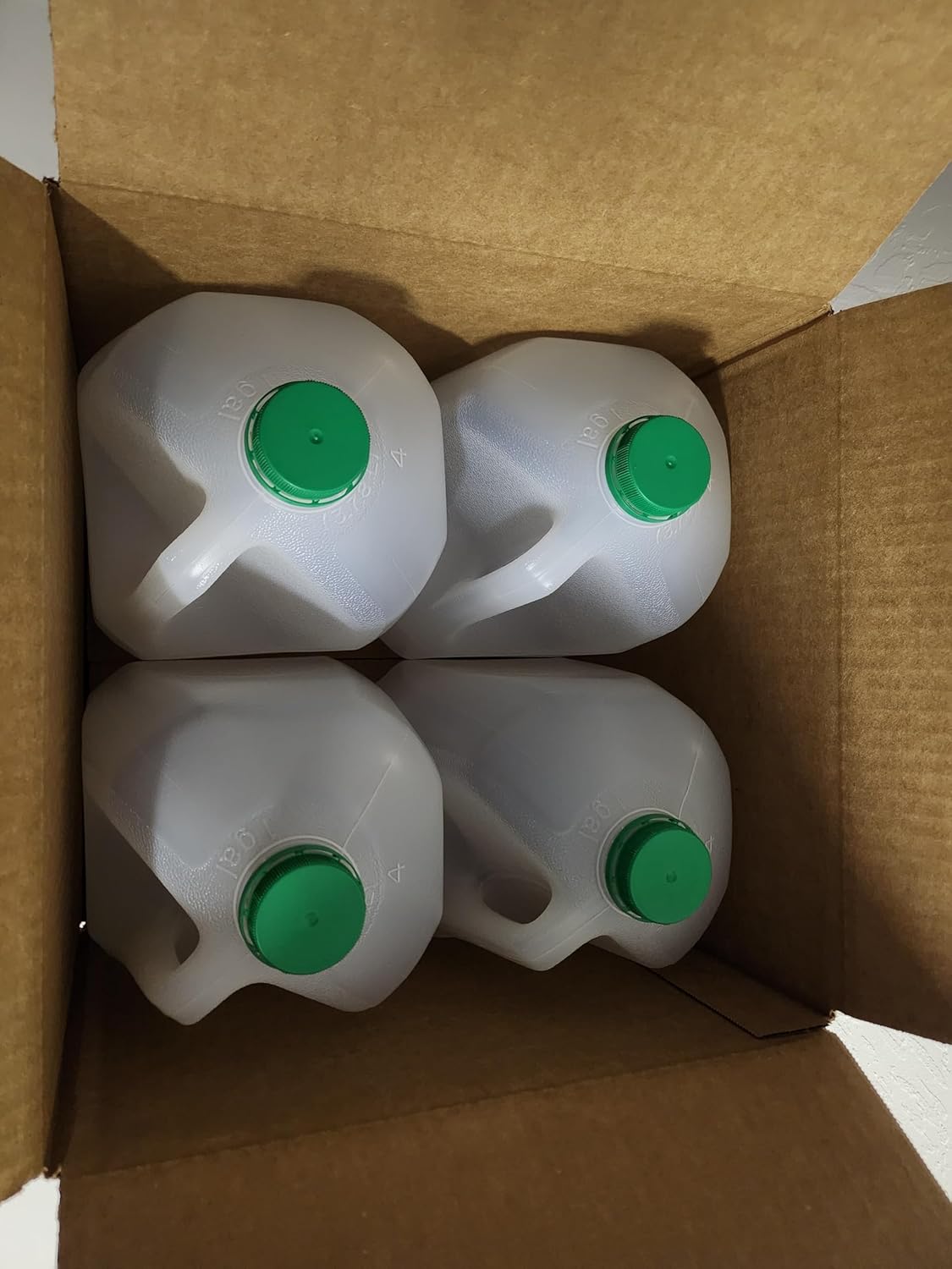 (4 PACK) 128 Oz Empty Plastic Gallon Juice Bottles with Tamper Evident GREEN Caps - Smoothie Bottles - Ideal for Juices, Milk, Smoothies, Picnic's and Even Meal Prep - Made in USA