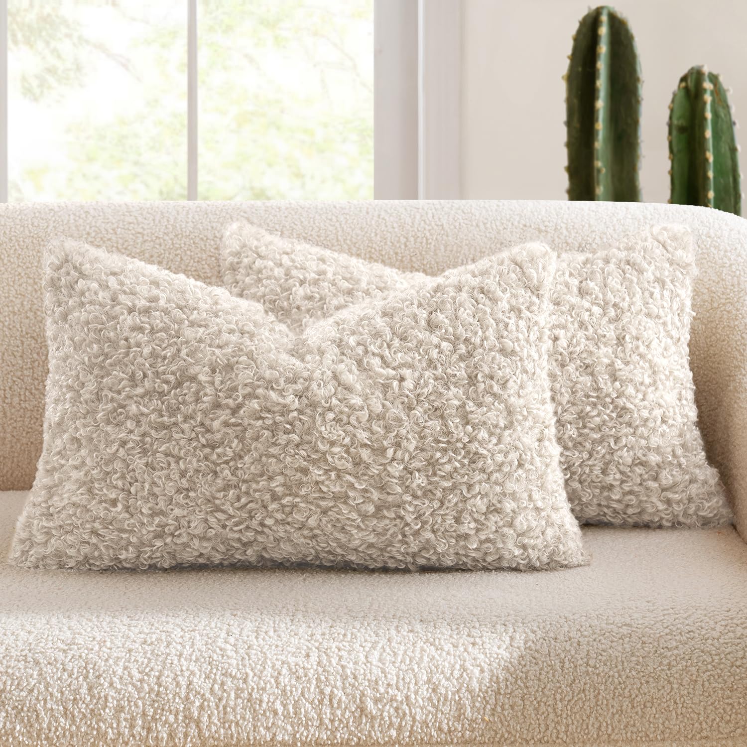 枕 Supreme Faux Fur Pillow Multi Supreme Faux Fur PillowMulticolor | eBay