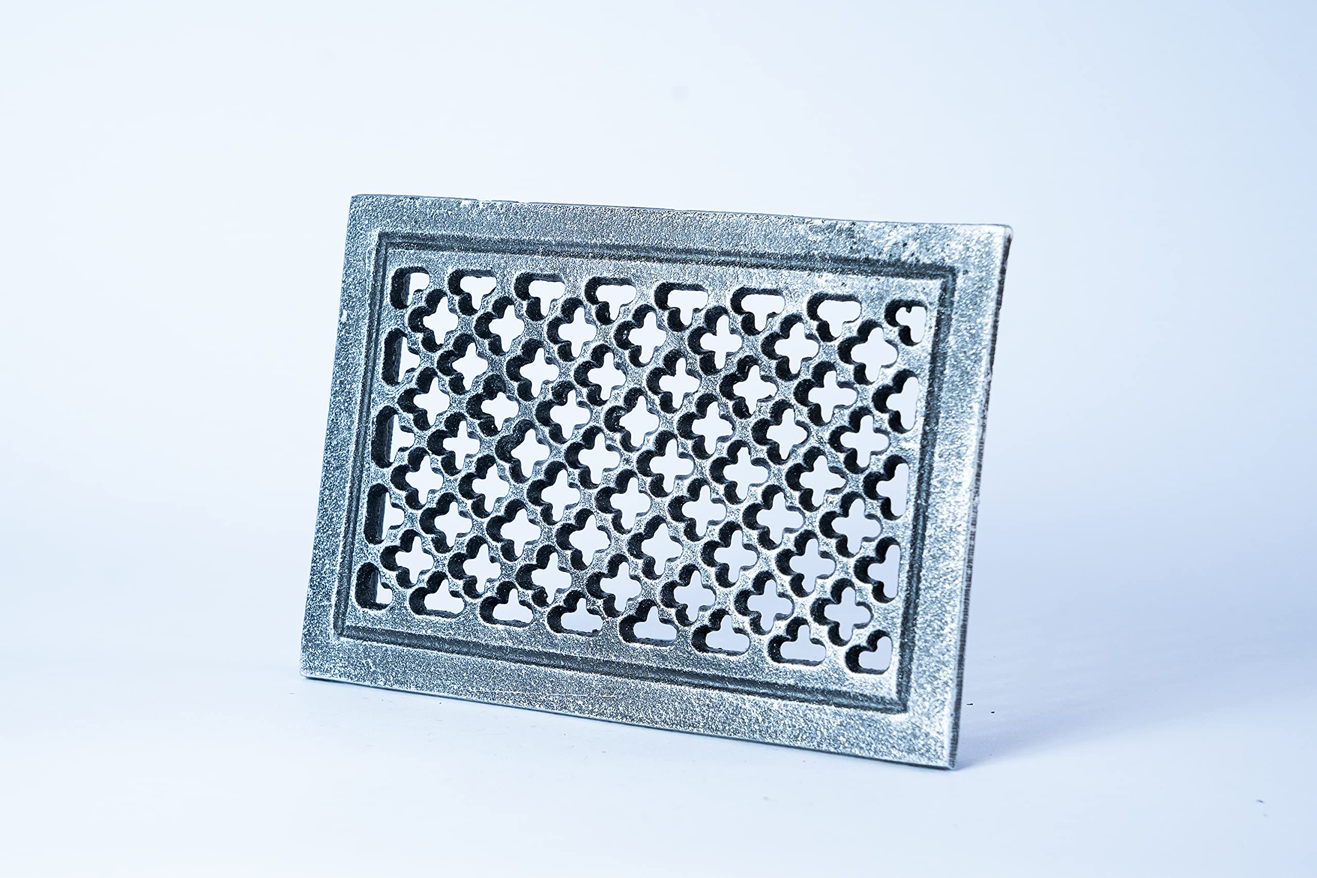SEZAM Griglia di ventilazione in ghisa 22,3 x 2,3 x 15,5 cm, per stufe in maiolica, forni a legna e caminetti - griglia per aria calda- griglia d'ariaper stufa, verniciato argento antico