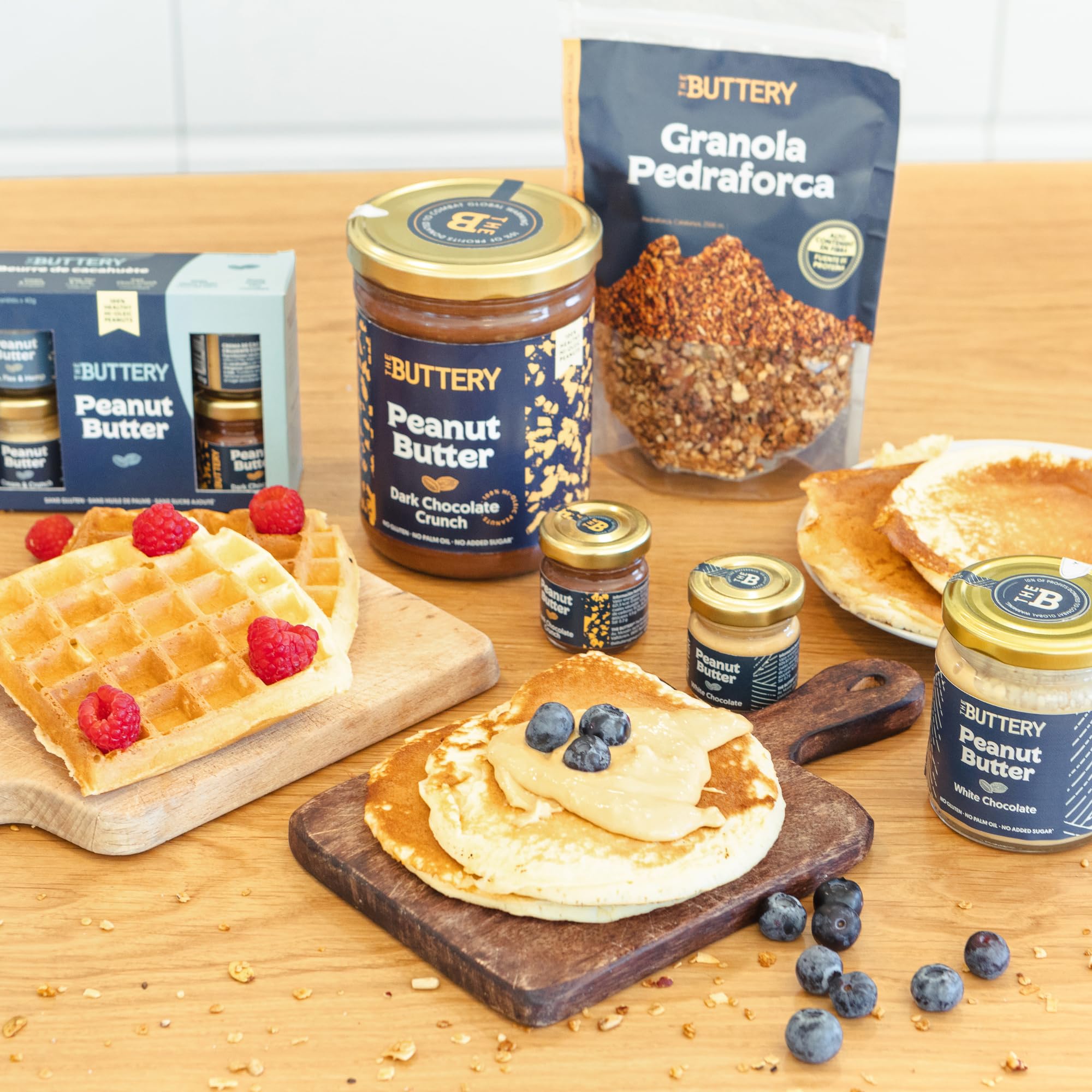 The Buttery – Granola Pedraforca - Crema de Cacahuete Chocolate & Dátil. Fuente Proteína/Fibra. Avena, Anacardo, Almendra, Chía, Lino, Cáñamo, Sésamo, Aceite Oliva V. Extra, Miel, Coco, Canela - 280g