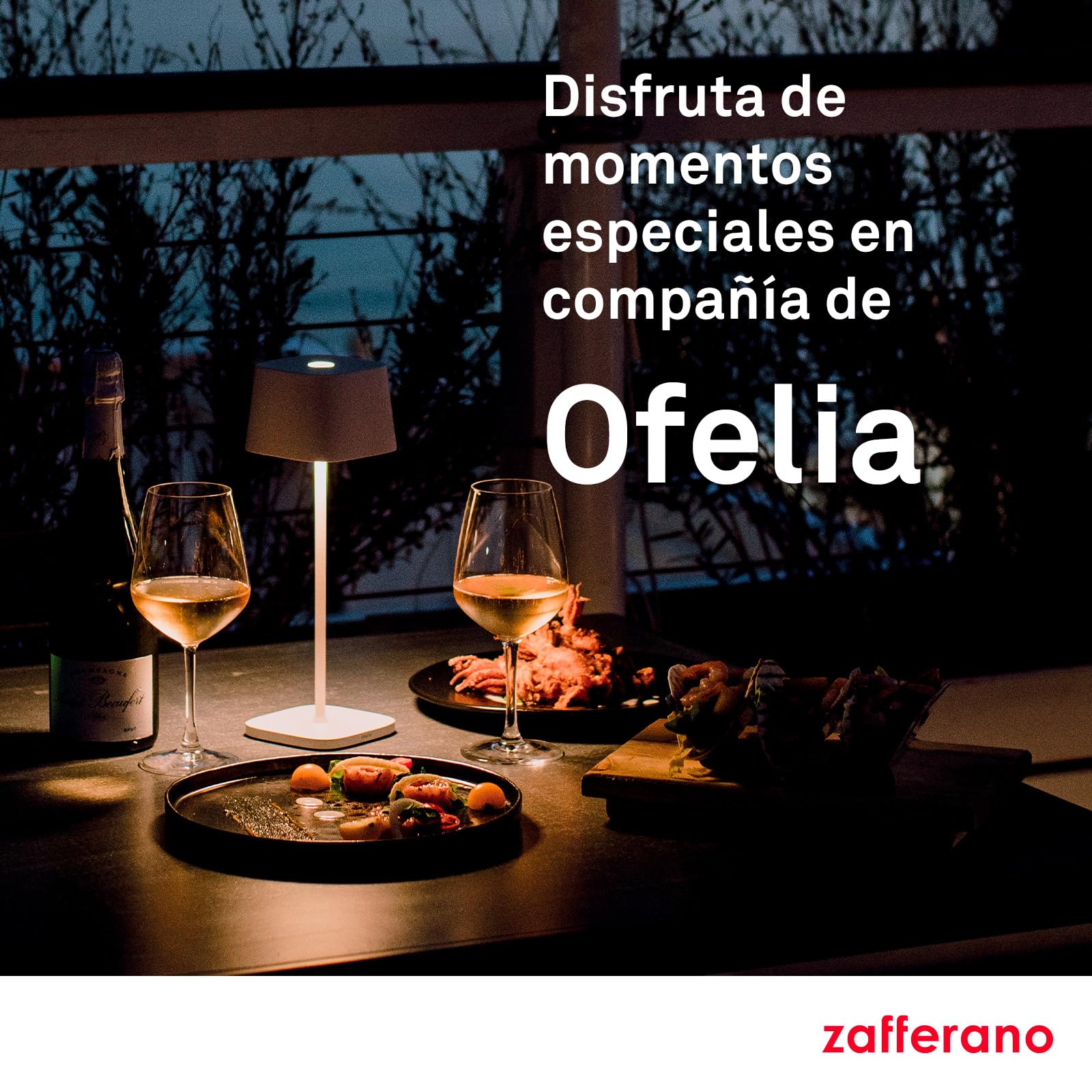 Zafferano, Lámpara Ofelia, Lámpara de Mesa Recargable e Inalámbrica con Control Táctil, También Adecuada como Lámpara de Exterior, Atenuador, 2200-3000 K, Altura 29 cm, Color Arena