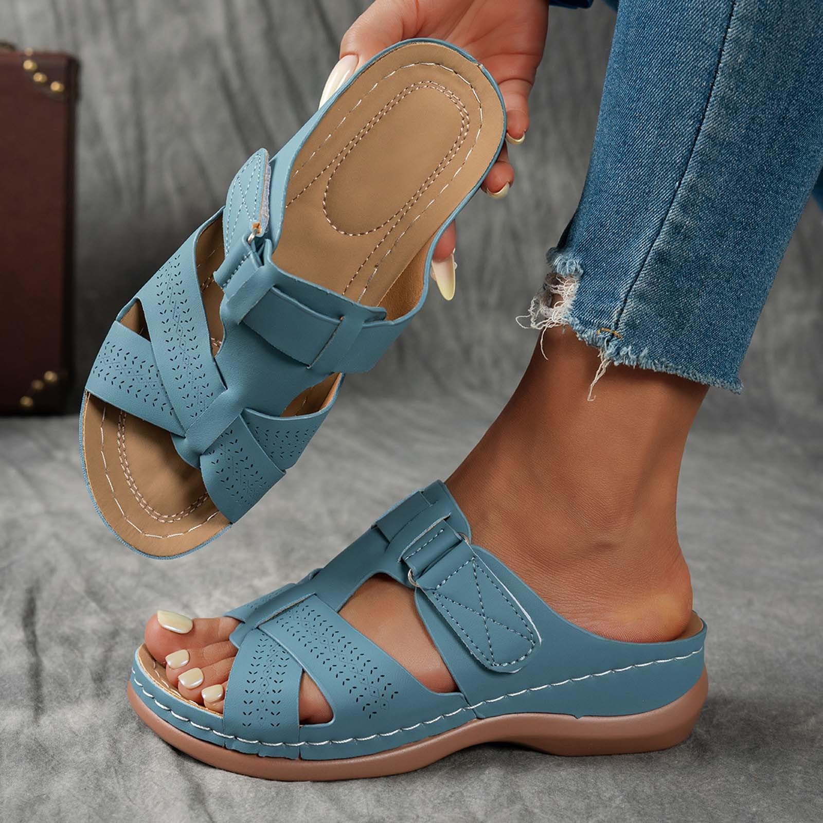 Sandales Orthopédiques Femme Été Piscine Confortable Sandales Pieds Sensible Été Claquettes Antidérapant Mules et Sabots Compensées Pied Large Chaussure