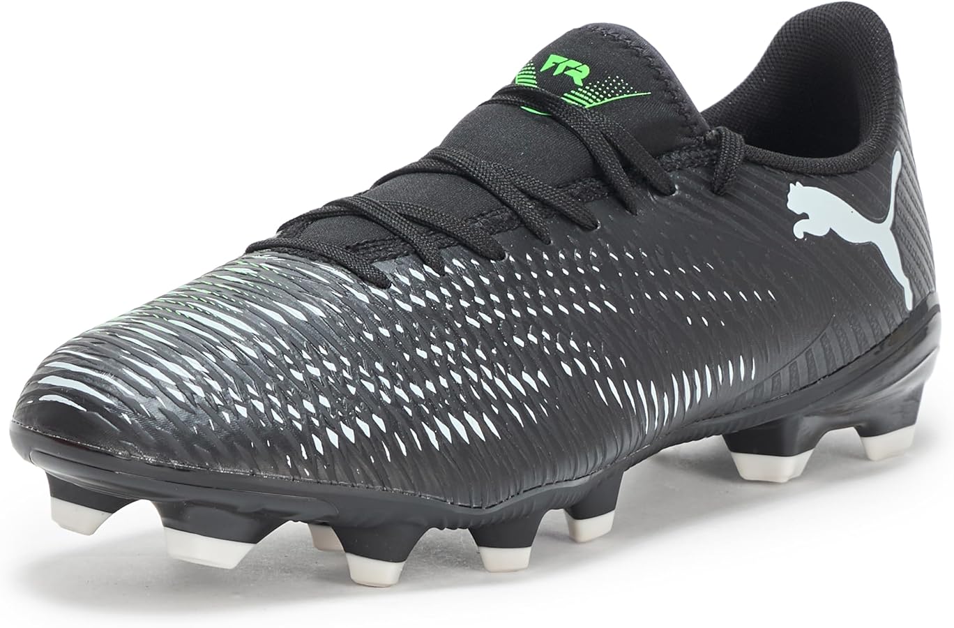 PUMA Men's Future 8 Play Firm, Artificial Ground Soccer Cleats