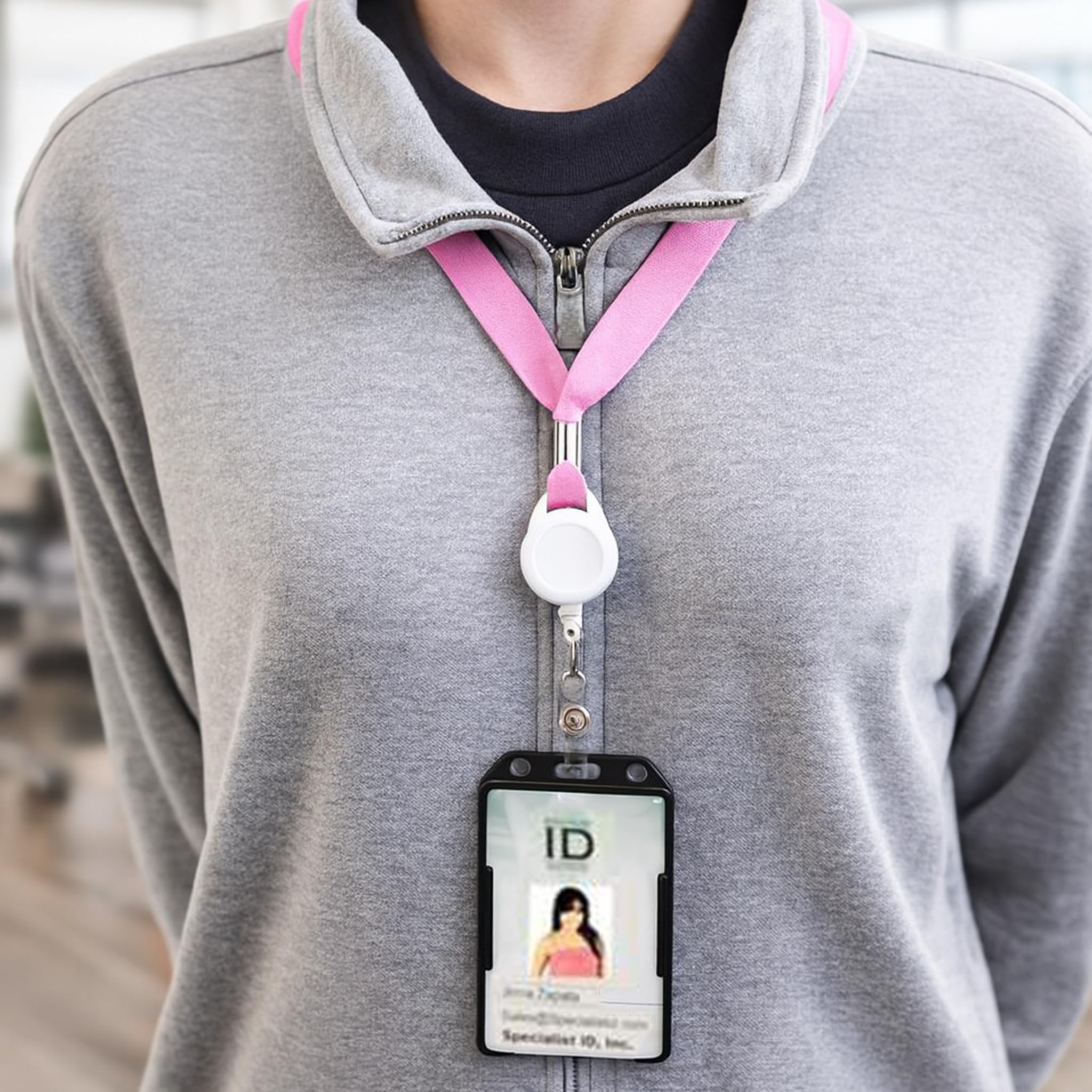 100 Schwarz vertikalen Open Face harten Kunststoff ID Badge Kartenhalter durch Specialist ID (100 Stück)
