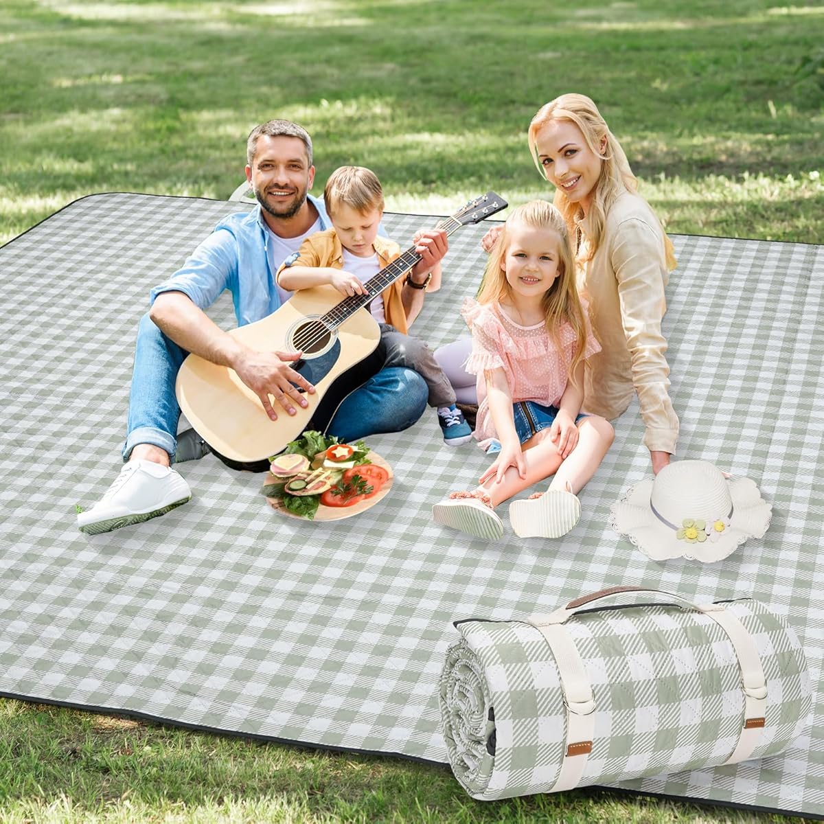 Picnic Blankets Outdoor Extra Large - 80"x80" Portable Waterproof Picnic Blanket, Machine Washable 3-Layer Foldable Park Mat with Sandproof Backing for Grass, Hiking, Travel, Concerts, Indoor (Green)