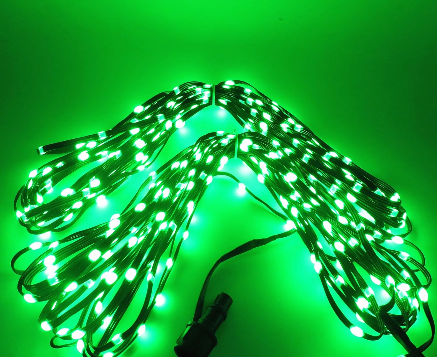 400 LEDs Pebble String Lights DC12V WS2811 200CT per Strand 5CM Pitch Black Wire for Home, Tree, Garden and Courtyard Decoration (12V-xconnect)