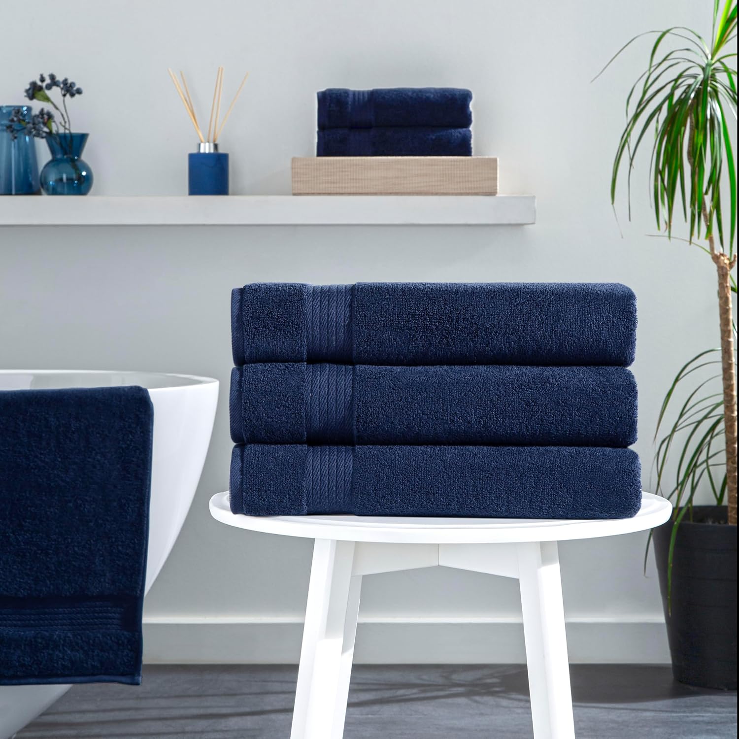 Ozdilek 4-Piece Bath Towels, 30x60 550 GSM 100% Turkish Cotton, Luxury Quick Dry, Extra Large, Fade-Resistant, Eco-Friendly, Spa Towel, Comfortable (Navy Blue) - Image 2