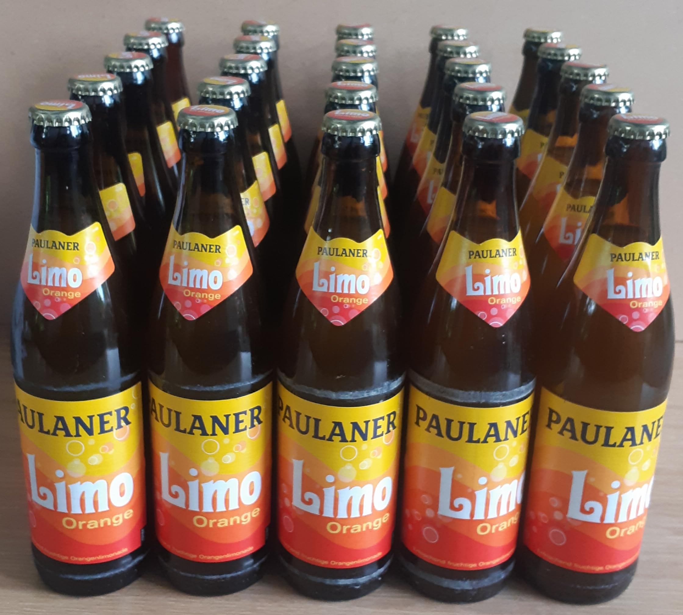 Limo Orange, Paulaner Erfrischungsgetränk, 25 Flaschen x 0,5 l inkl. Mehrwegpfand