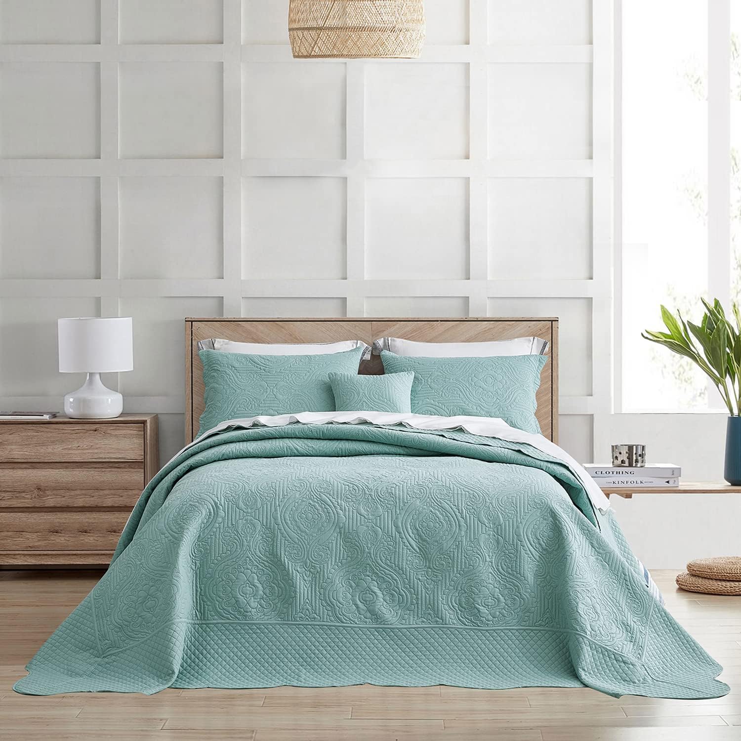 HZ&HY Oversized King Bedspread Aqua 128x120 Extra Wide, Ultrasonic