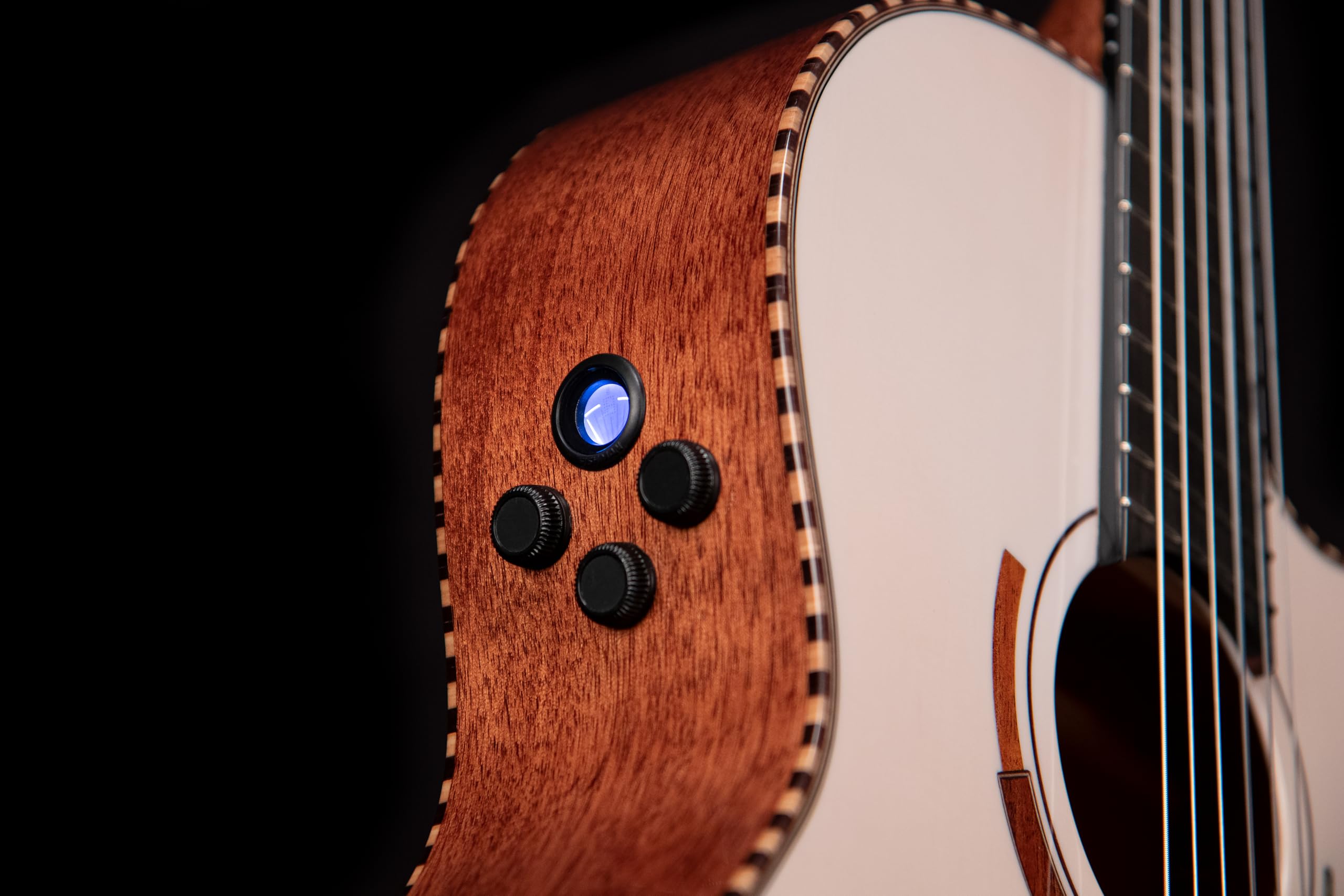 Cort Solencanto - Guitarra clásica prémium con estuche