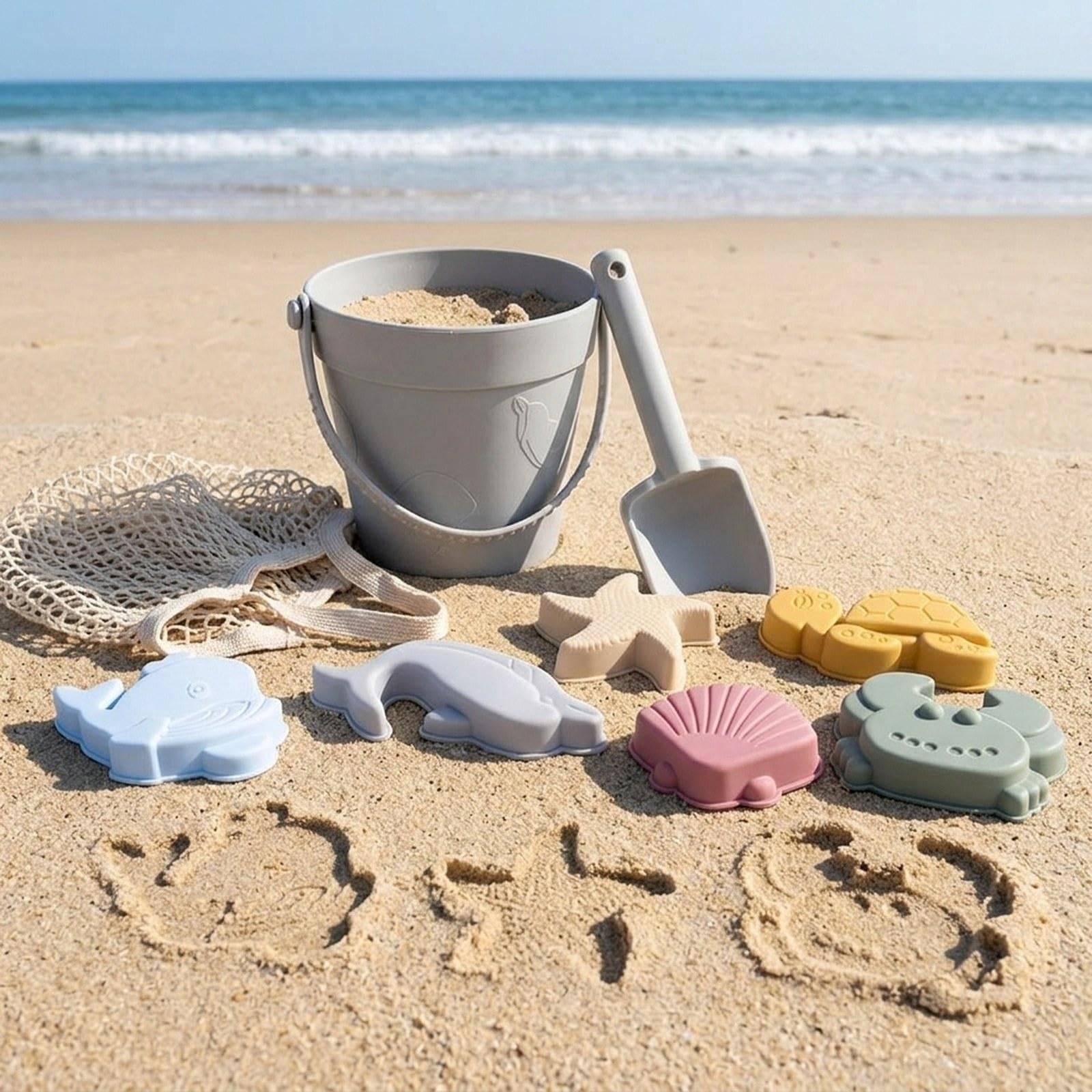 Kit de Juguetes de Playa para Niños con Cubo de Arena de Silicona, Pala, de Animales Y Bolsa de Malla. Ligero Y Ideal para a, Gris, tal como se describe