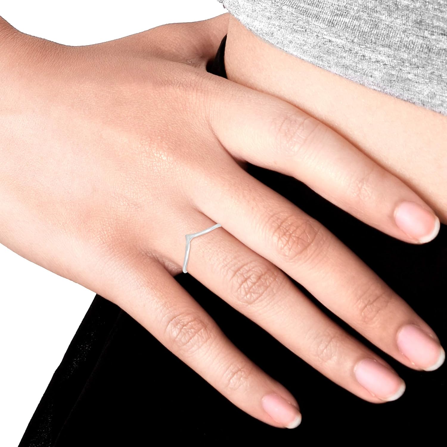 AeraVida Trendy and Classic Chevron Wave .925 Sterling Silver Stackable Ring | Minimalist Stackable Ring for Women | V Ring for Anniversary Jewelry Gift | Size (7) - Image 5