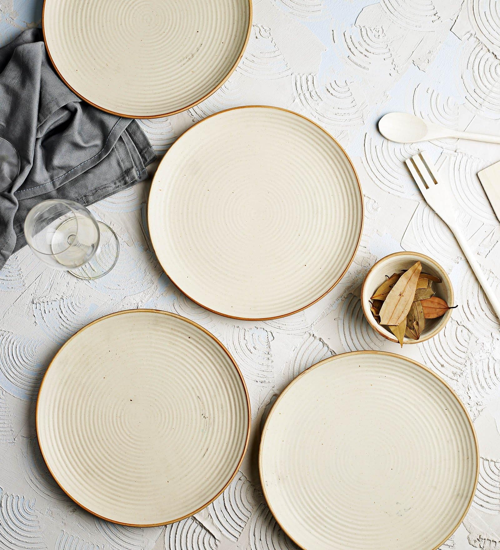miah decor Quarter Plates Set of 4, Ceramic Stoneware Plates | Cream Snack & Side Plates with Brown Rim | Ribbed Design | Microwave & Dishwasher Safe (Dummy 1)