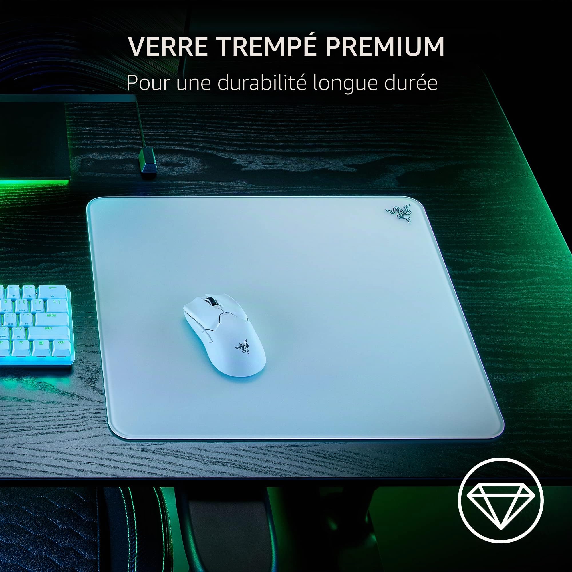 Razer Tapis de Souris Gaming Atlas en Verre trempé : Surface Micro-gravée Ultra Lisse, résistant à la saleté et aux Rayures, Base antidérapante, mouvements Silencieux, Blanc