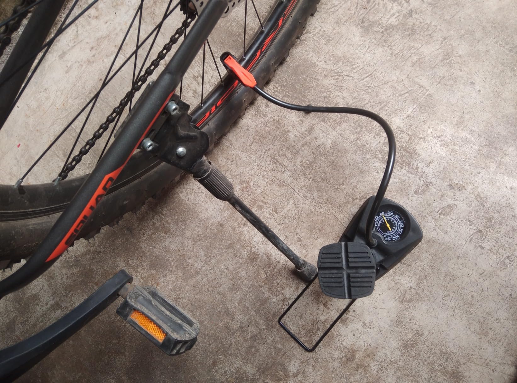 Sounce Bike Floor Pump,Portable Bicycle Foot Pump,Mini Air Pump with Presta and Schrader Valve