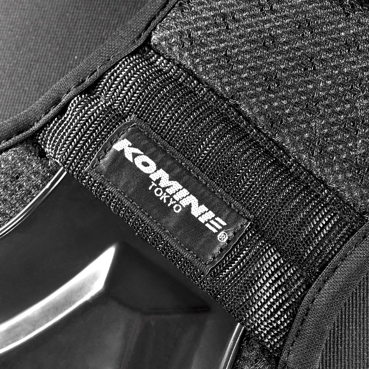 Amazon | コミネ(KOMINE) バイク用 プロテクター チェストガード Black