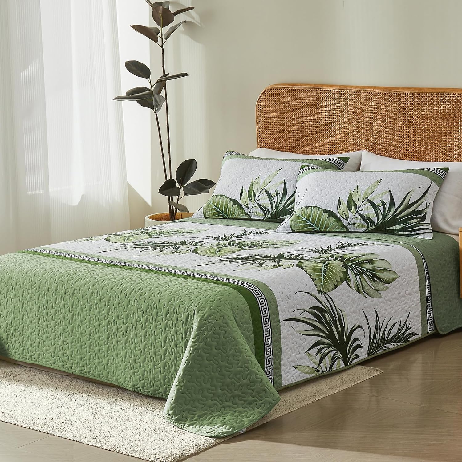 OARAGE Quilt Bedding Set, Sage Green Queen Comforter Set, Full Size Bedding Comforter Sets, Soft Lightweight Bedspread, Ultrasonic Microfiber Bed Coverlet for All Season (1 Quilt,2 Sham) - Image 6