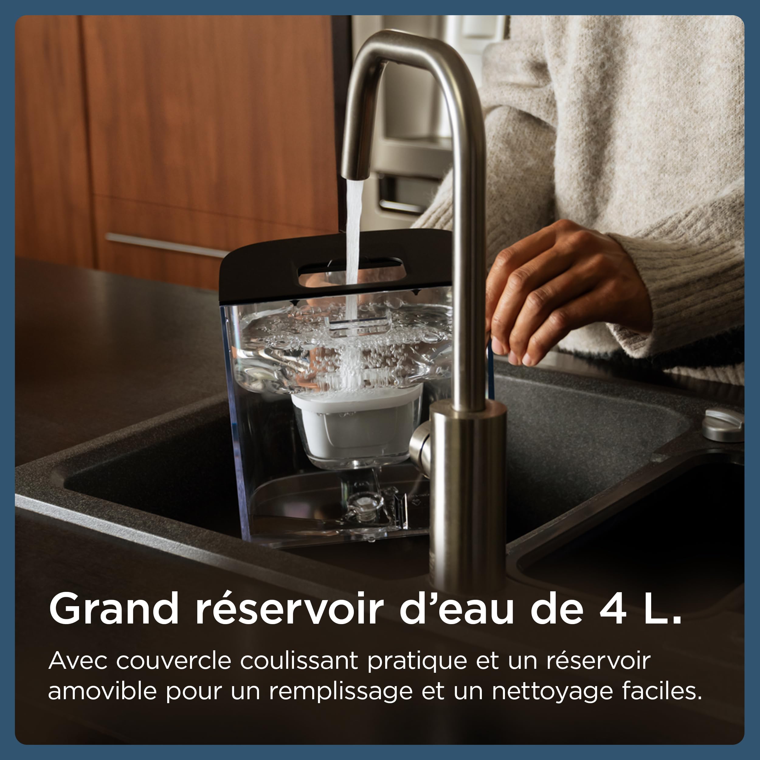 BRITA Cube – Distributeur d'eau filtrée chaude ou tempérée (4,0 L), différentes tailles de contenants pré-enregistrés, technologie UV-C & filtre à eau MAXTRA PRO Expert anti-tartre inclus