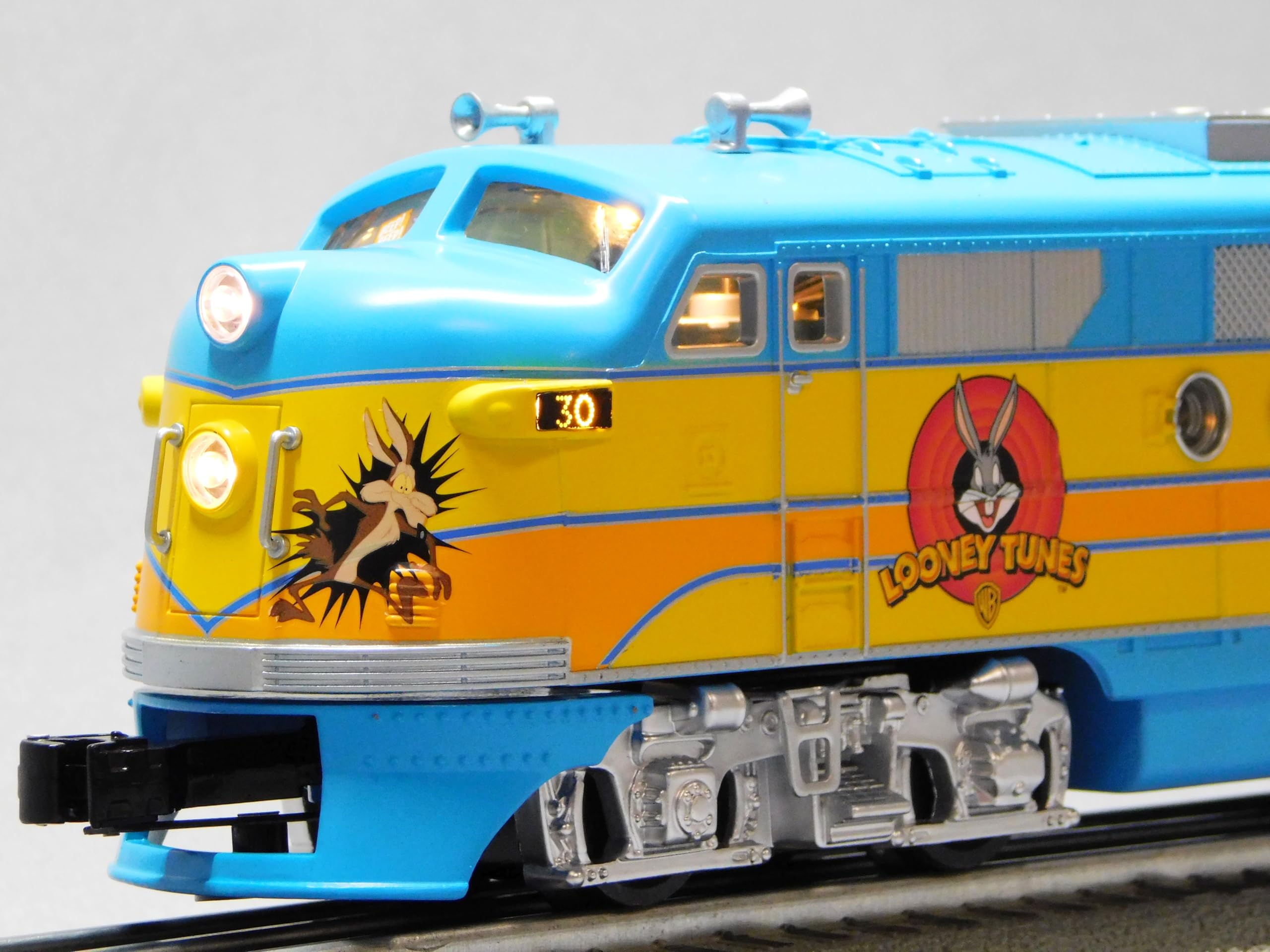 Model Power Diesel Locomotive O Gauge Train 2423010-E