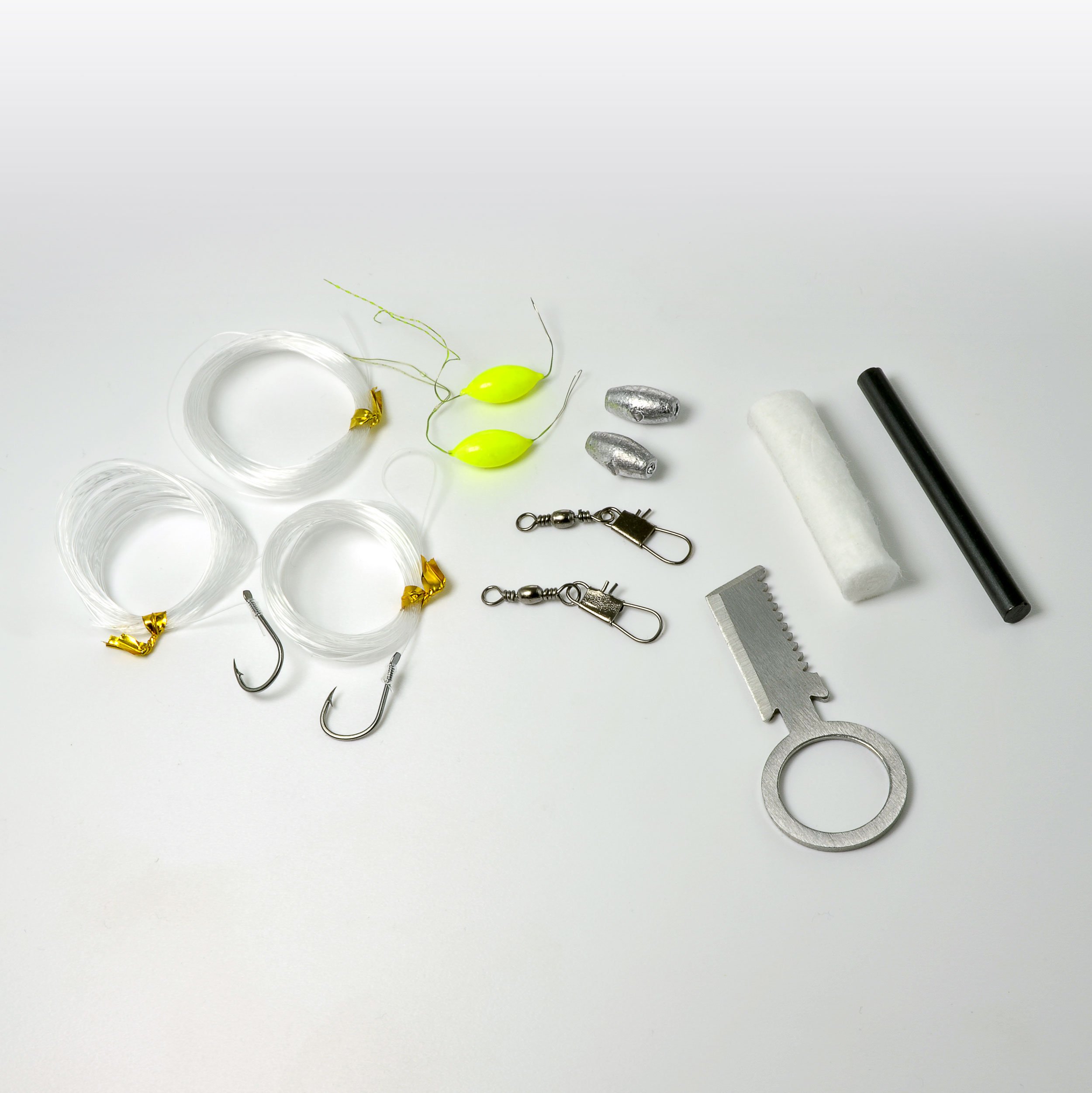 Ganzoo Paracord 550 12 elementow w jednym komplecie awaryjnym, oliwkowy, lina 3,4 m, 51 g, karabinek do mocowania, mini noz, mini pila, krzesiwo, rozpalka, folia aluminiowa, dodatki do wedkowania