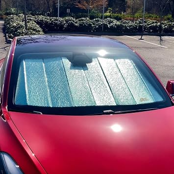 Intro-Tech Ultimate Reflector Custom Sun Shade for 1997-2003 Chevrolet Malibu