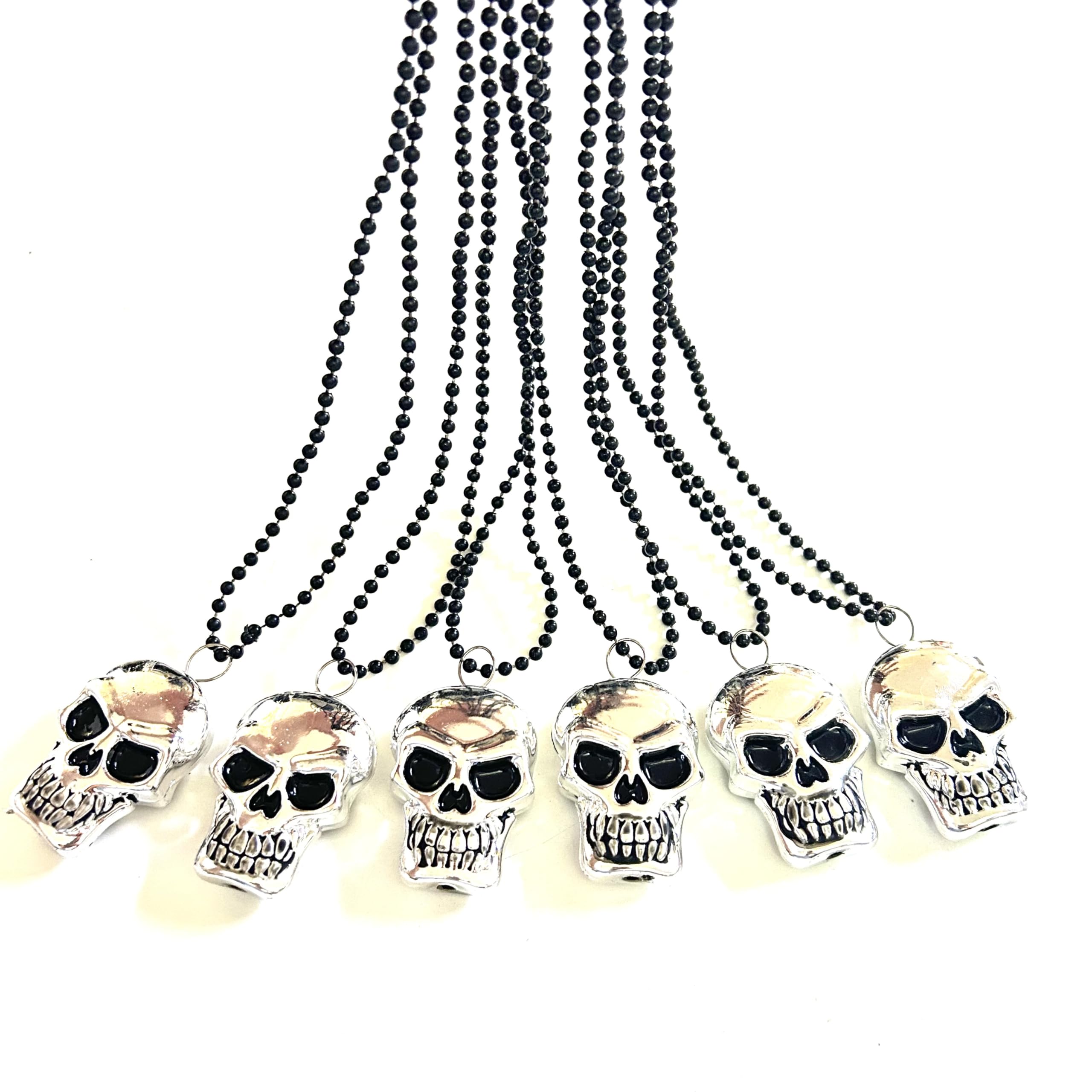 GZYSSL 6 Pcs Halloween Skull Pendant Beads Necklaces Accessories Pirates of The Caribbean Beads Necklaces Party Decorations