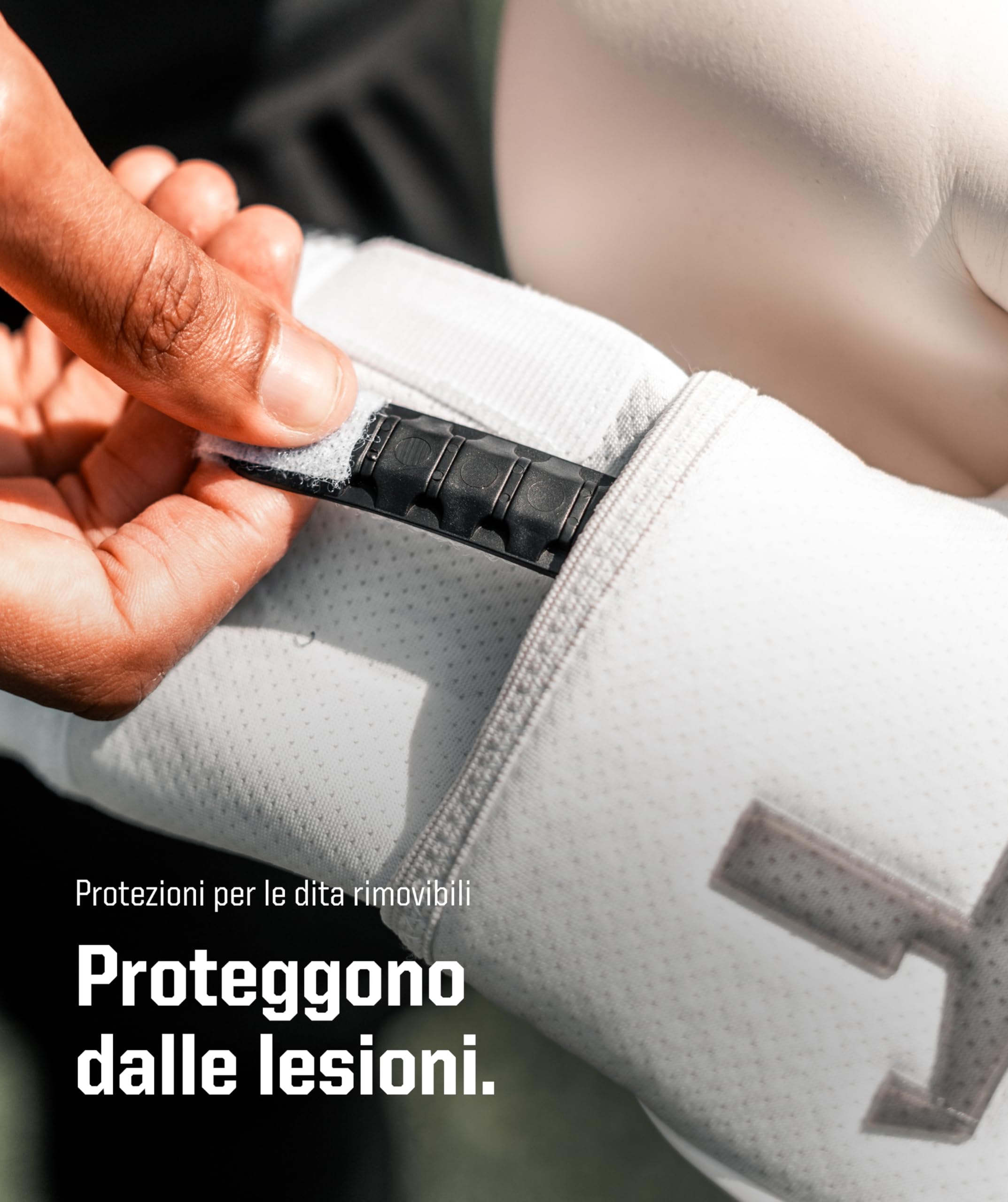 T1TAN Guantes de Portero Beast, para Adultos, Guantes de fútbol, con protección para los Dedos, Agarre Profesional de 4 mm, Tallas 6-11