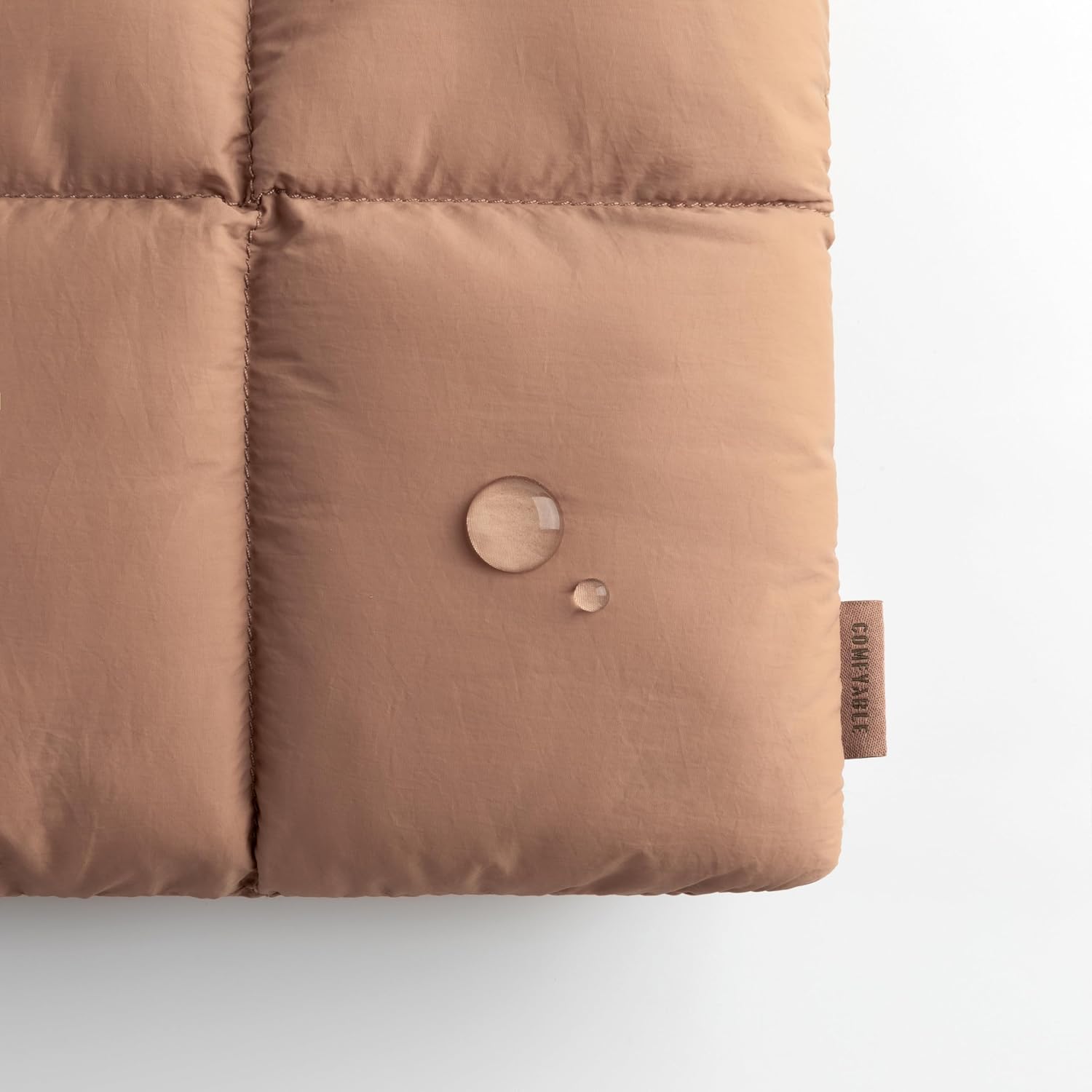 Comfyable Puffy Laptop Sleeve 15 16 Inch, Quilted Puffer Laptop Carrying Case for Women, Pillow Pouch Compatible for MacBook Air M5 & MacBook Pro M5 Pro/Max 2026, Brown