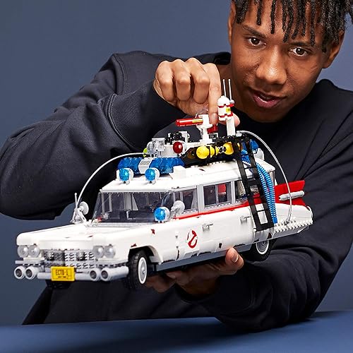 Miniatura 3 de LEGO Icons Ghostbusters ECTO-1 10274 - Juego de construcción para adultos (2352 piezas)