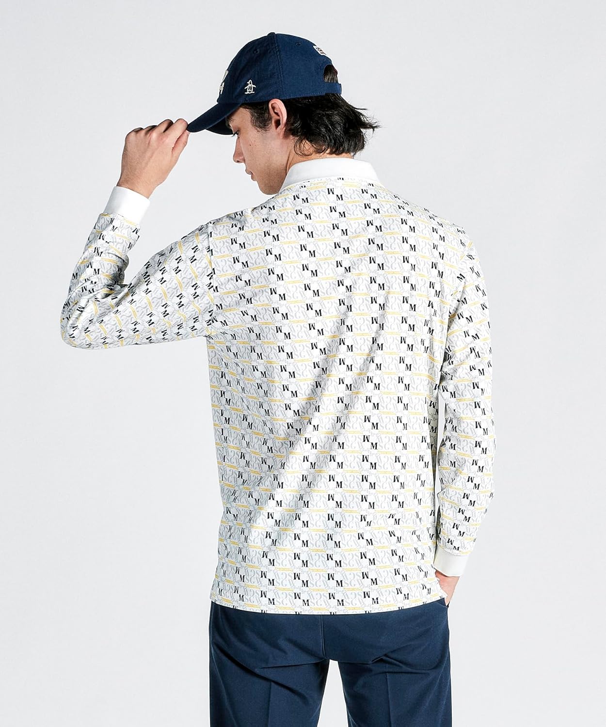 新品マンシングウェア半袖シャツ モノグラム柄 ストレッチ 吸汗速乾 ゴルフ 新品マンシングウェア半袖シャツ モノグラム柄 ストレッチ 吸汗