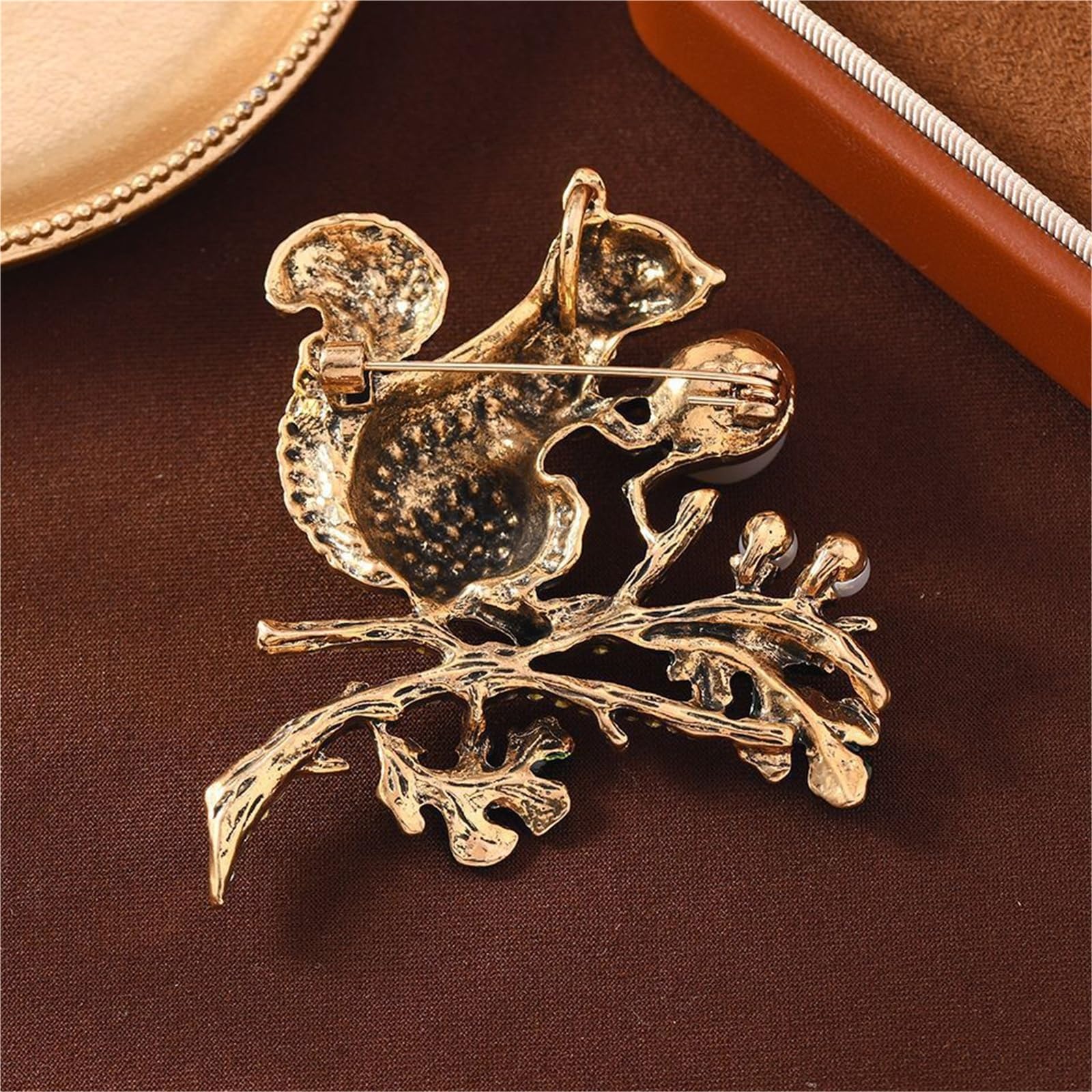 Broche de ardilla retro vintage - Pin de perlas de imitación para chaquetas y accesorios