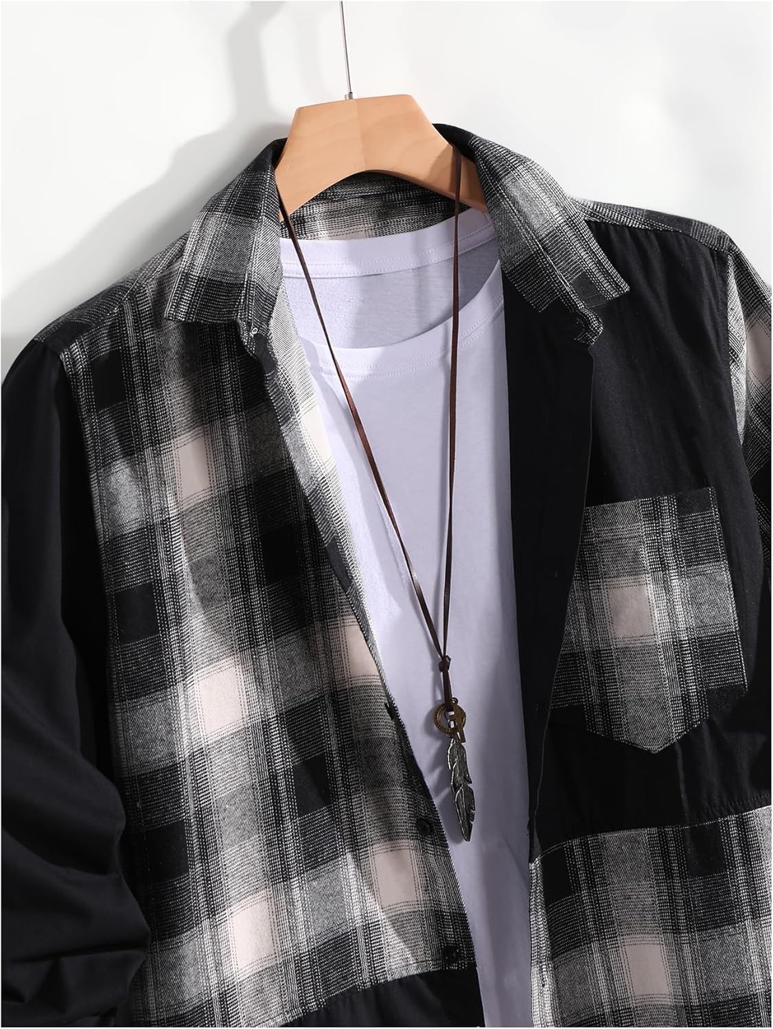 Milumia Men's Plaid Print Button Up Shirts Long Sleeve Collared Shirt Jackets with Pockets - Image 2