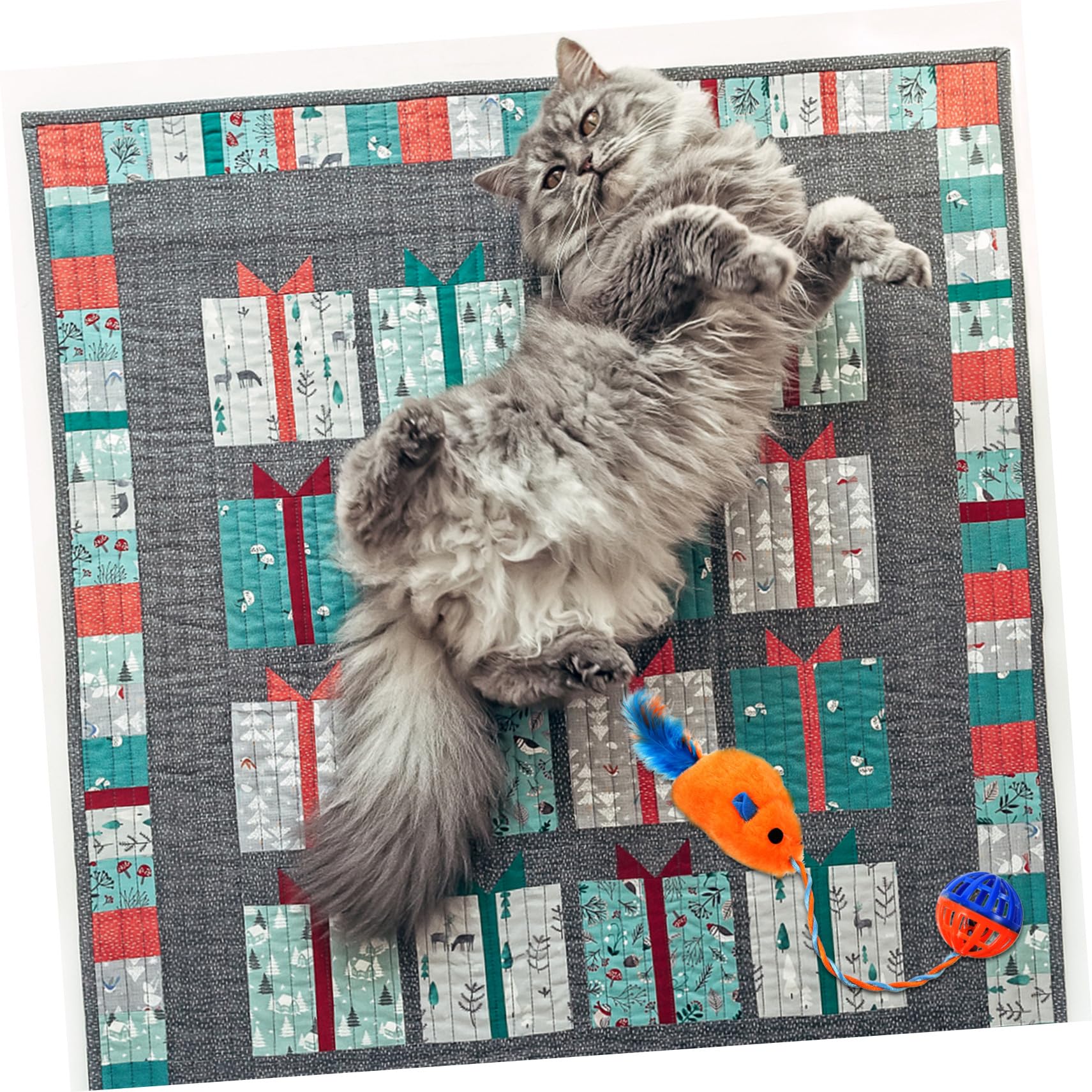 Jouet Interactif et Souris en Peluche pour Chaton avec Clochette en Plastique Soulagement du Stress L'ennui Jouet Portable pour Chat Intérieur