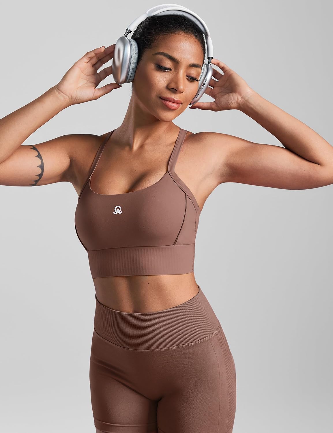 Medium Impact Sports Bras Y-Back Yoga Bra with Removable Pads Gym Sports Bra for Women XS-XXL - Image 3