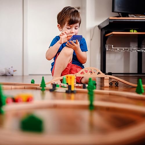 Miniatura 8 de Train Noisemaker con 16 sonidos, silbatos de tren, bocinas, conductores y ruidos del motor, tablero de sonido electrónico portátil con temática de