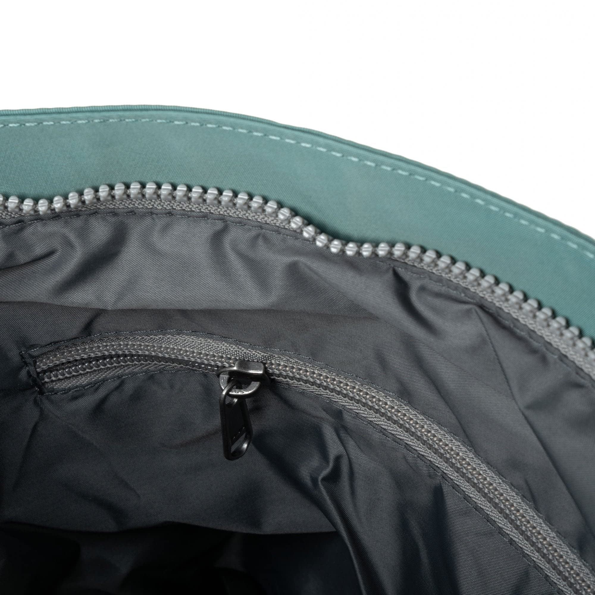 Roka London Kennington Borsa a tracolla sostenibile