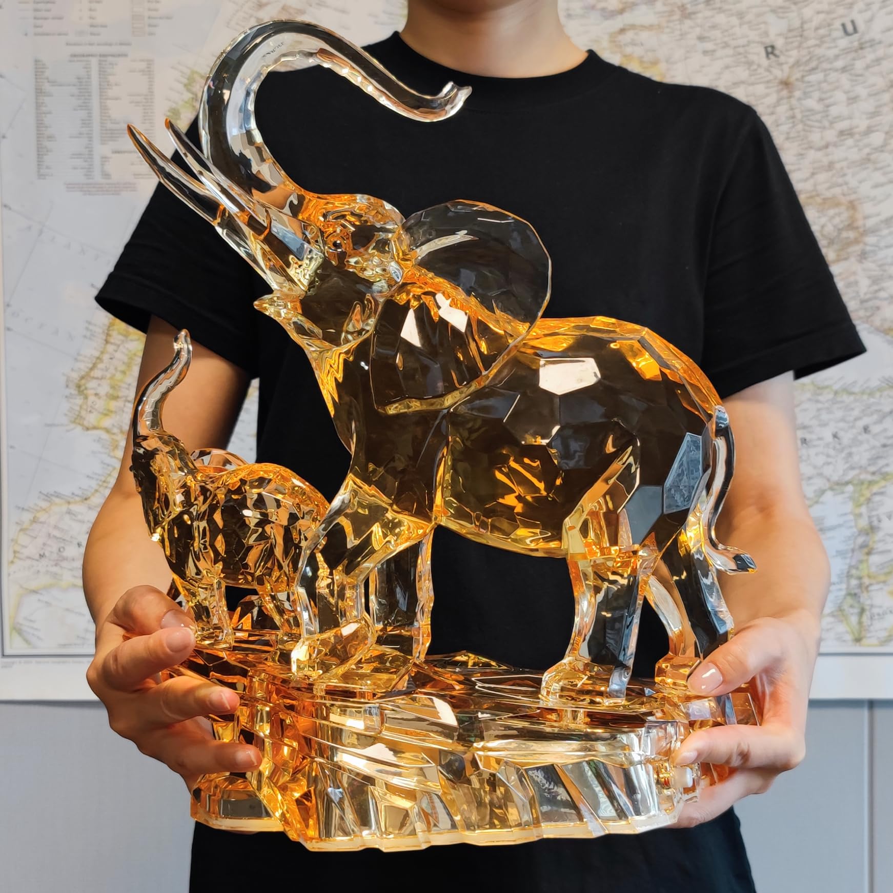 Estatua de elefante acrílico para madre y bebé, figura de elefante africano con tronco de la suerte Feng Shui, figuras coleccionables para decoración del hogar, regalos para mamá, 13.87