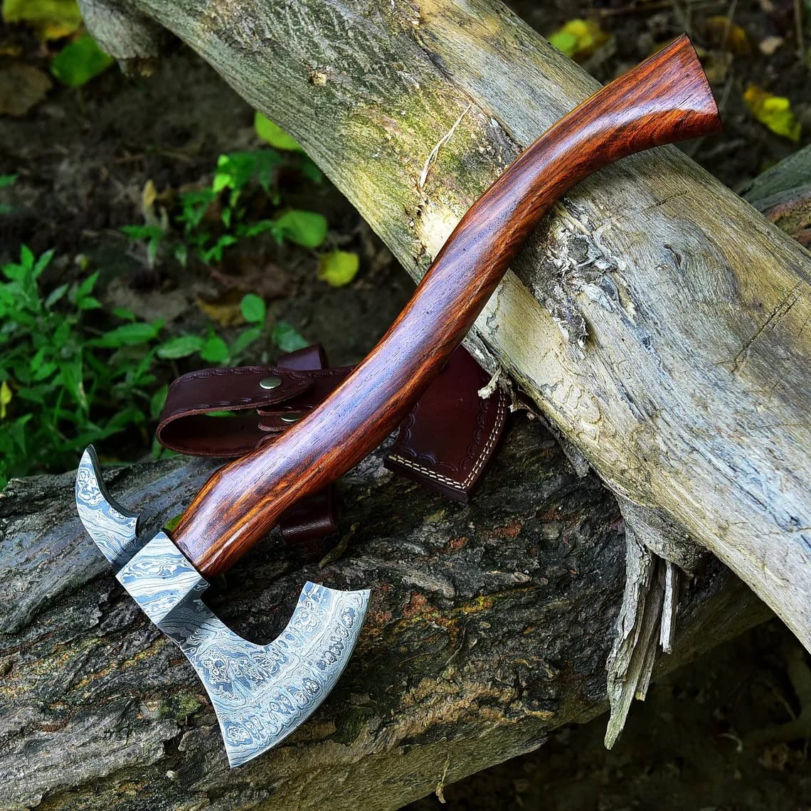 Handmade Damascus Steel Tomahawk/Hatchet/Axe with Rose Wood Handle/Hunting Camping Crafts Perfect Axe