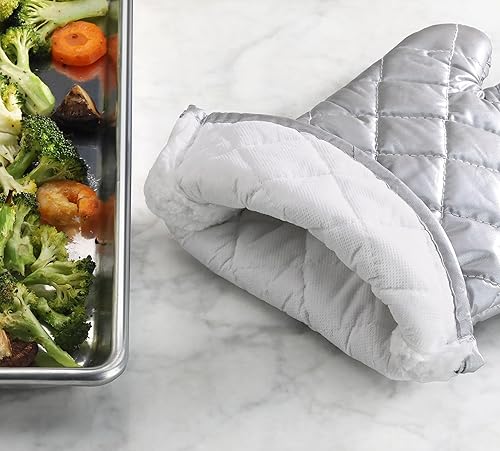 Miniatura 5 de New Star Foodservice 1028652 Guantes de horno de tela entretejidasilicona, hasta 400F, 13 pulgadas, juego de 2