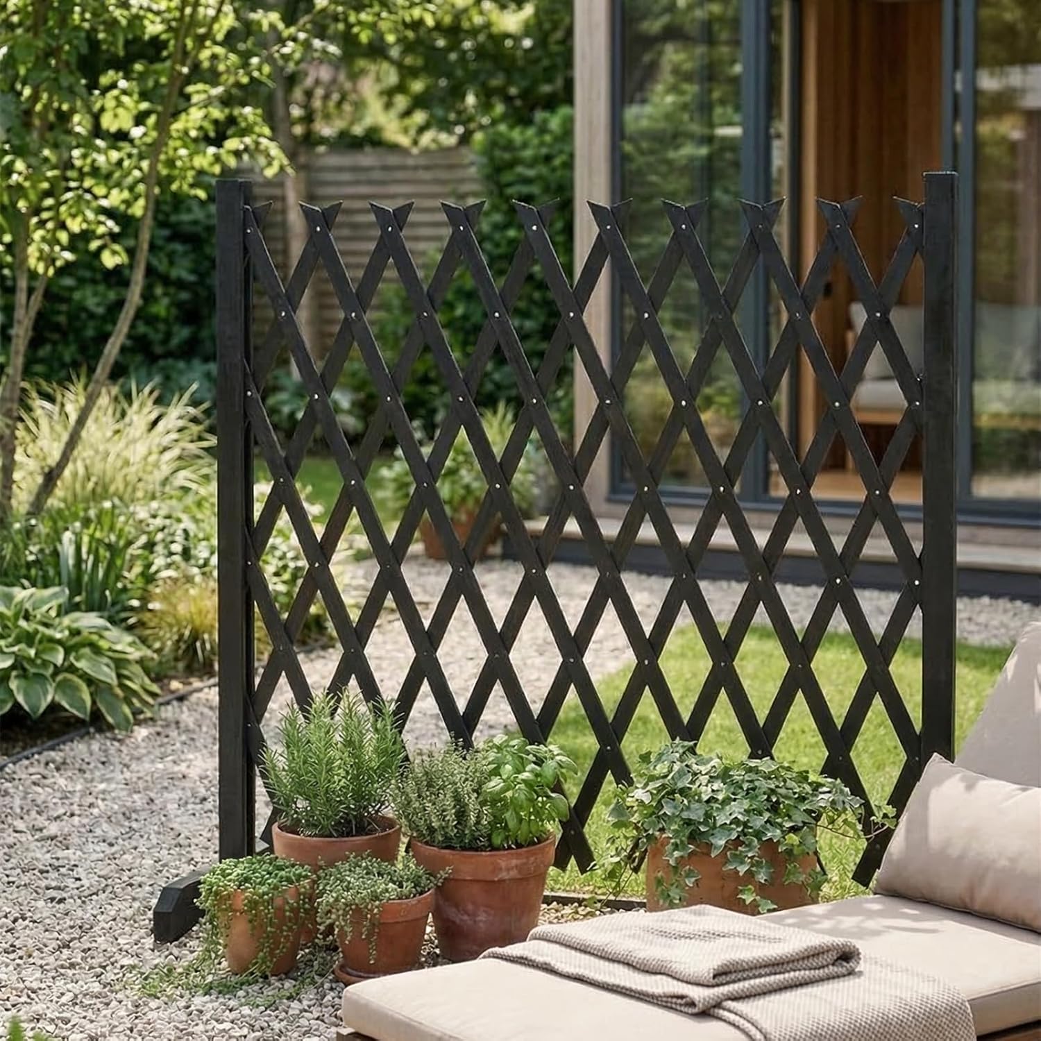 VINGLI 2 Packs Expandable Garden Fence, 27.55in Freestanding Lattice Fence, Solid Wood Retractable Trellis, Instant Wooden Divider, Extenable Pet Gate for Home Patio Yard Garden (Black)