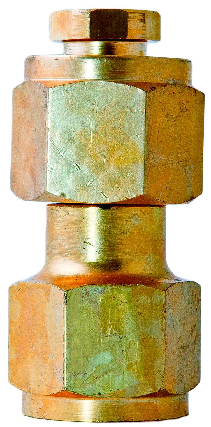 Shark 12419 Tank Adapter, CGA 320 to 580