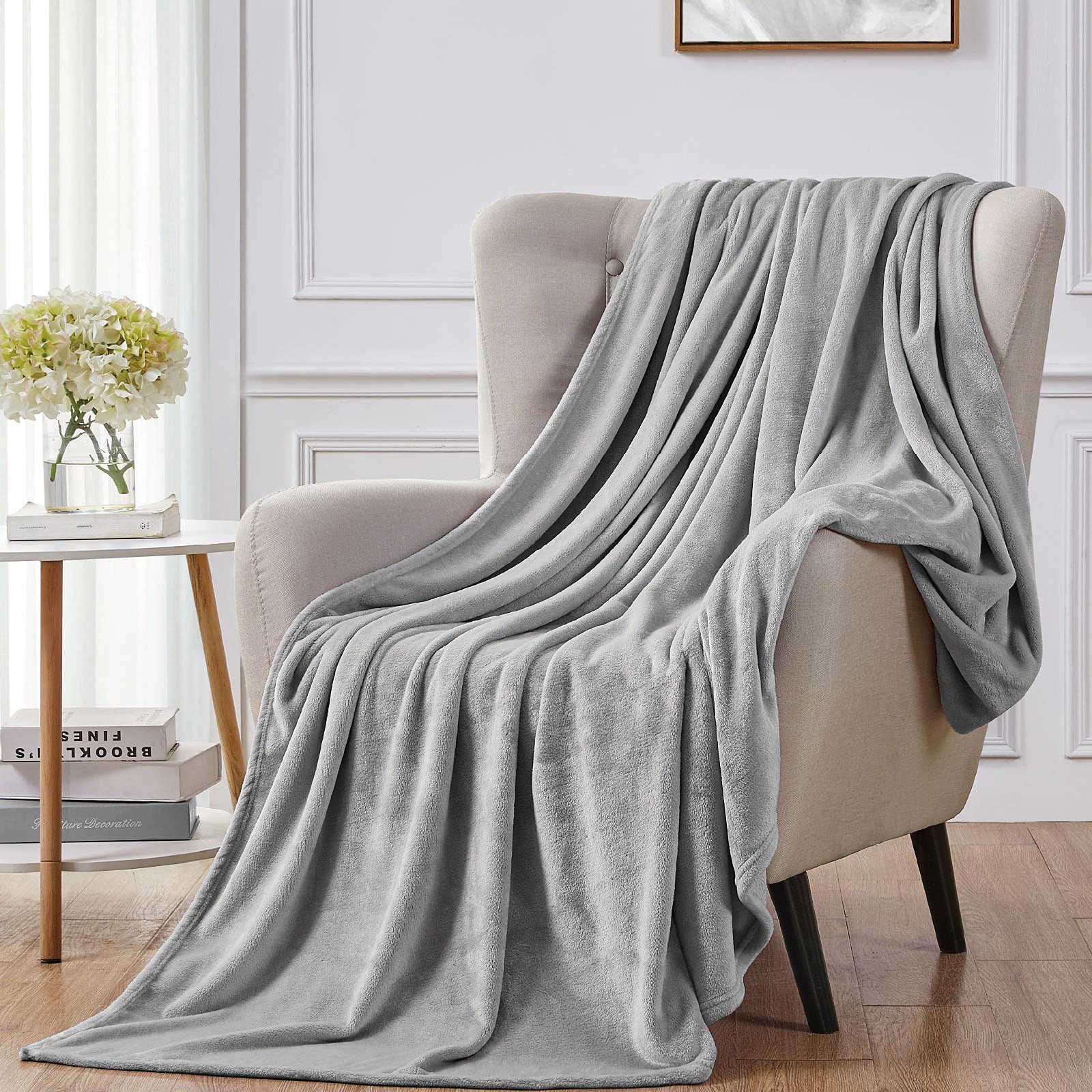 Walensee Fleece Blanket Plush Throw Fuzzy Lightweight (Twin Size 60x80 Ash Grey) Super Soft Microfiber Flannel Blankets for Couch, Bed, Sofa Ultra Luxurious Warm and Cozy for All Seasons