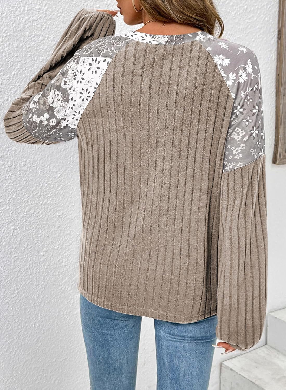 Acelitt Sweaters for Women V Neck Casual Knit Long Sleeve Tops Lightweight Pullover Clothes Fall Fashion Outfits 2025 - Image 6