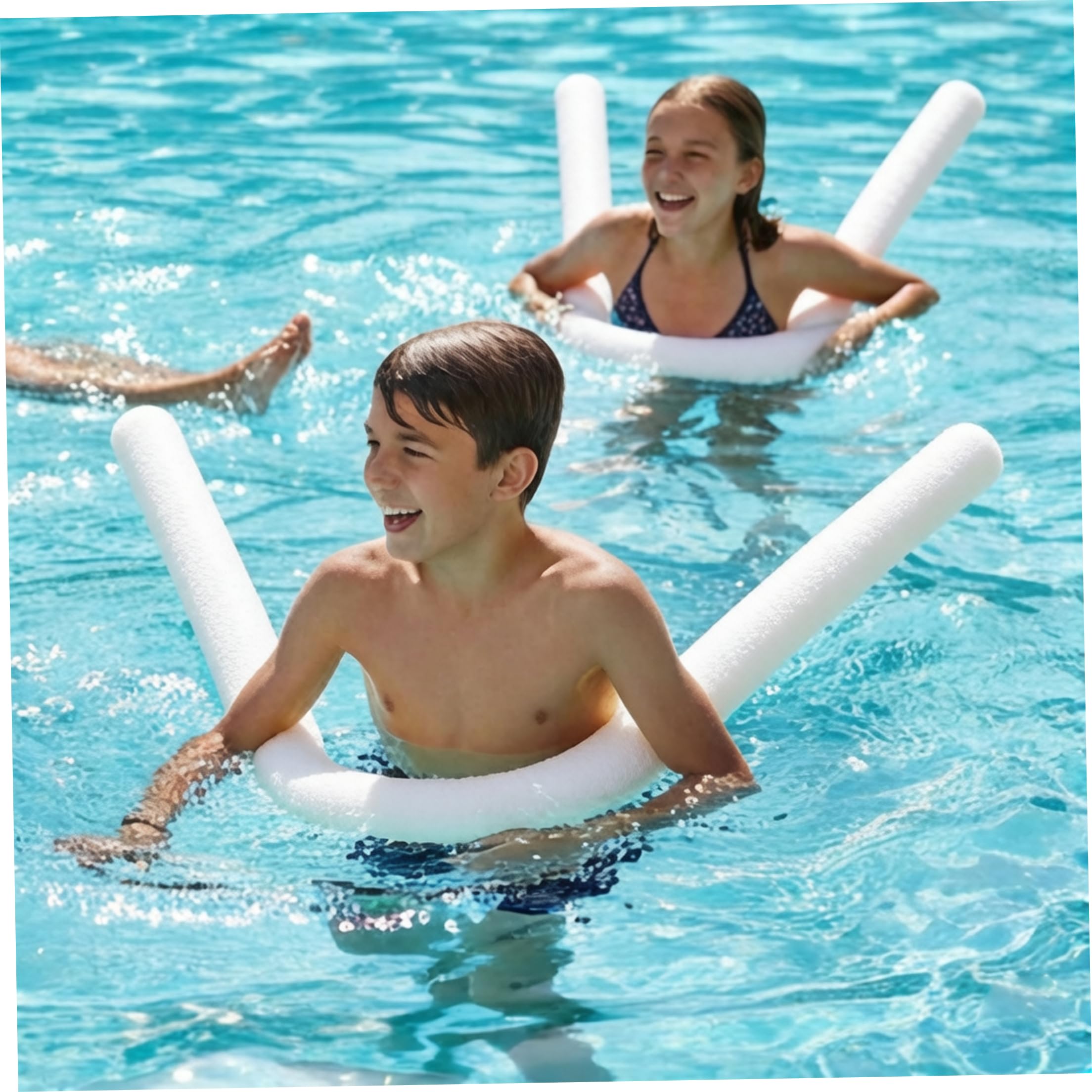 Lot De 2 Frites De Piscine Blanches - Mousse Haute Densité Avec Trous - Antidérapantes - Flottantes - Pour Enfants Et Activités Aquatiques