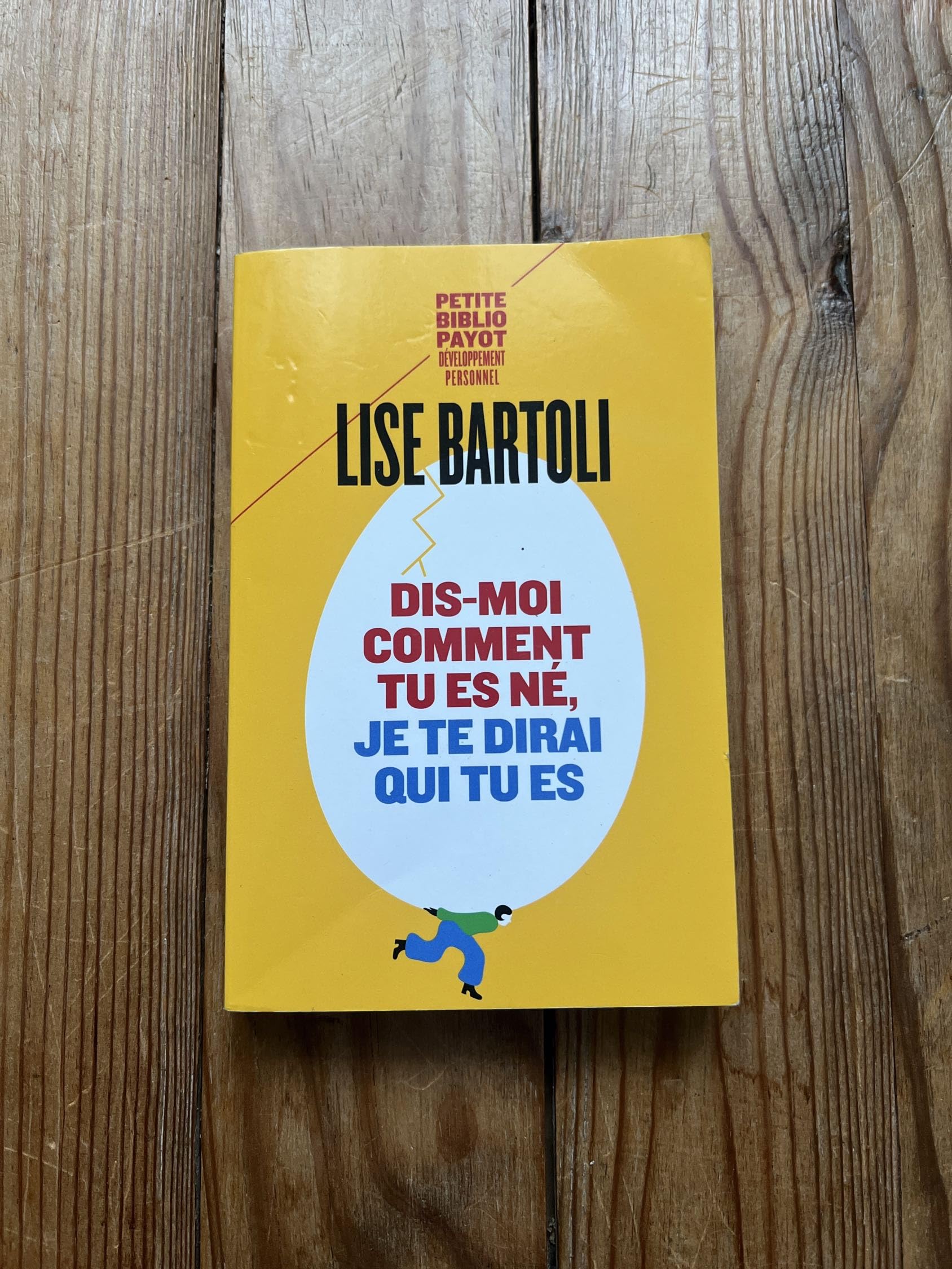 DIS-MOI COMMENT TU ES NE, JE TE DIRAI QUI TU ES