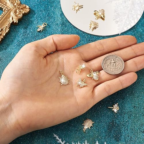 Miniatura 6 de Craftdady Dijes dorados de circonita cúbica de latón, flor de mariposa, corazón, cisne, estrella, sol, piedra de circonita cúbica, cristales