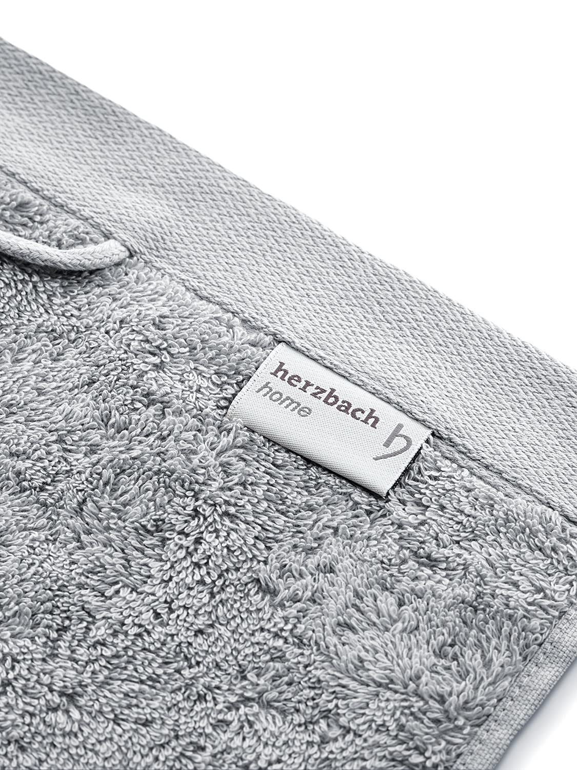 herzbach home Set de 2 Serviettes de Bain Premium 70x140 cm (Gris Argenté) - Grandes Serviettes Douces, absorbantes et Haut de Gamme - 100% Coton Naturel