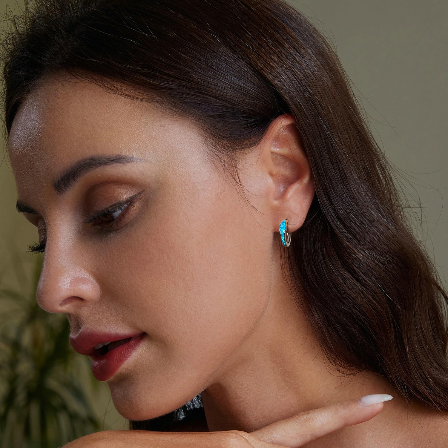 Opal-Ohrstecker-Creolen, hypoallergen, kleine Kupfer-Creolen für Frauen und Mädchen, empfindliche Ohren